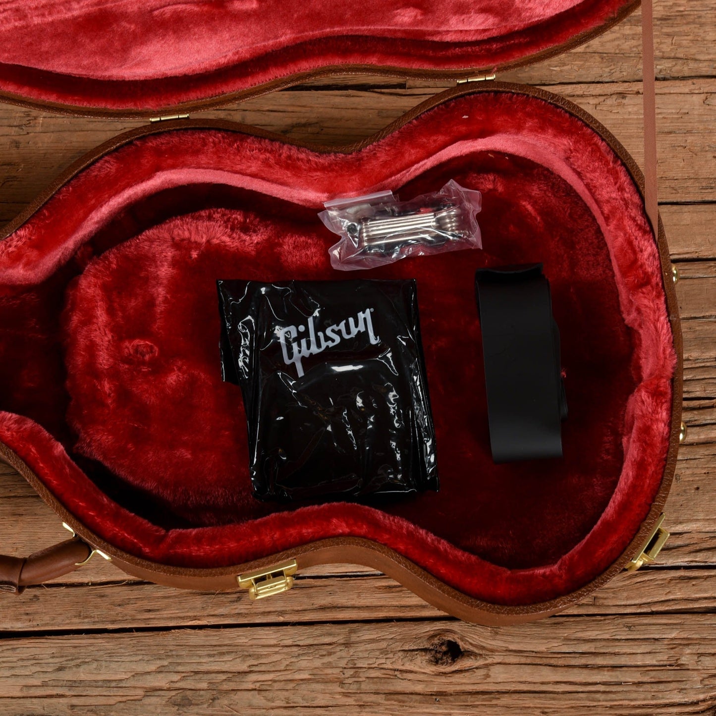 Gibson SG Standard '61 with Maestro Vibrola Cherry 2022