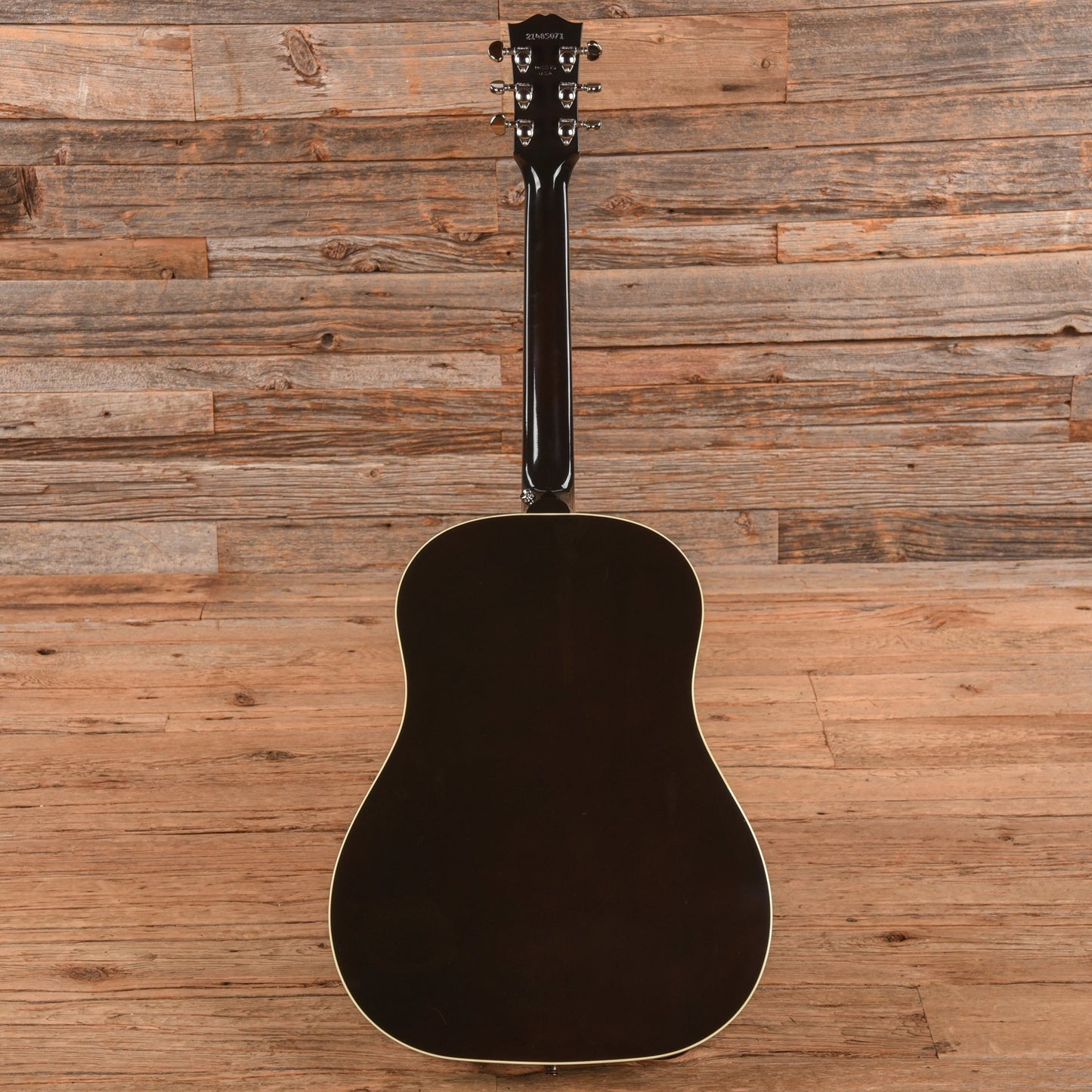 Gibson J-45 Standard Sunburst
