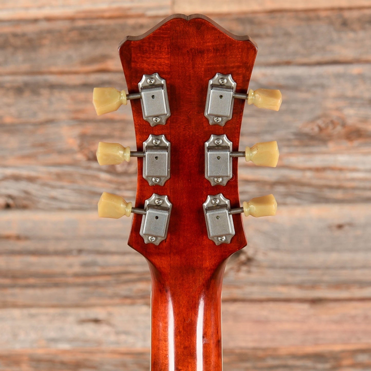 Eastman T64/V Thinline with Bigsby Classic 2022