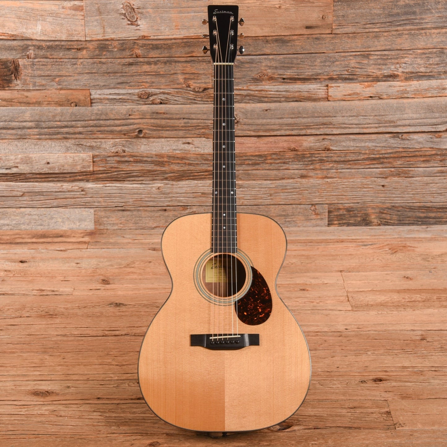 Eastman E6OM-TC Natural