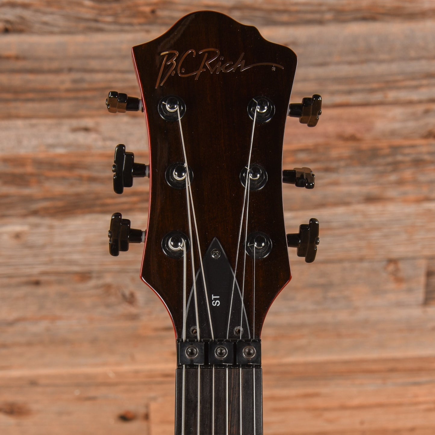 B.C. Rich Mockingbird ST Transparent Red