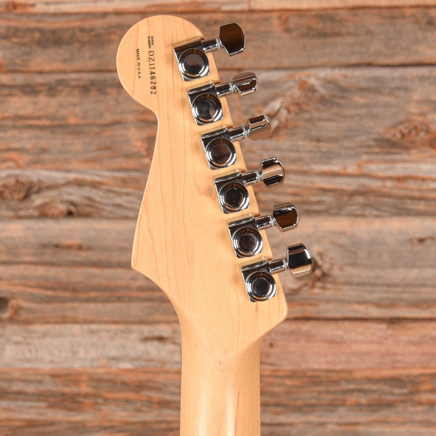 Fender American Deluxe Stratocaster White Blonde 2001