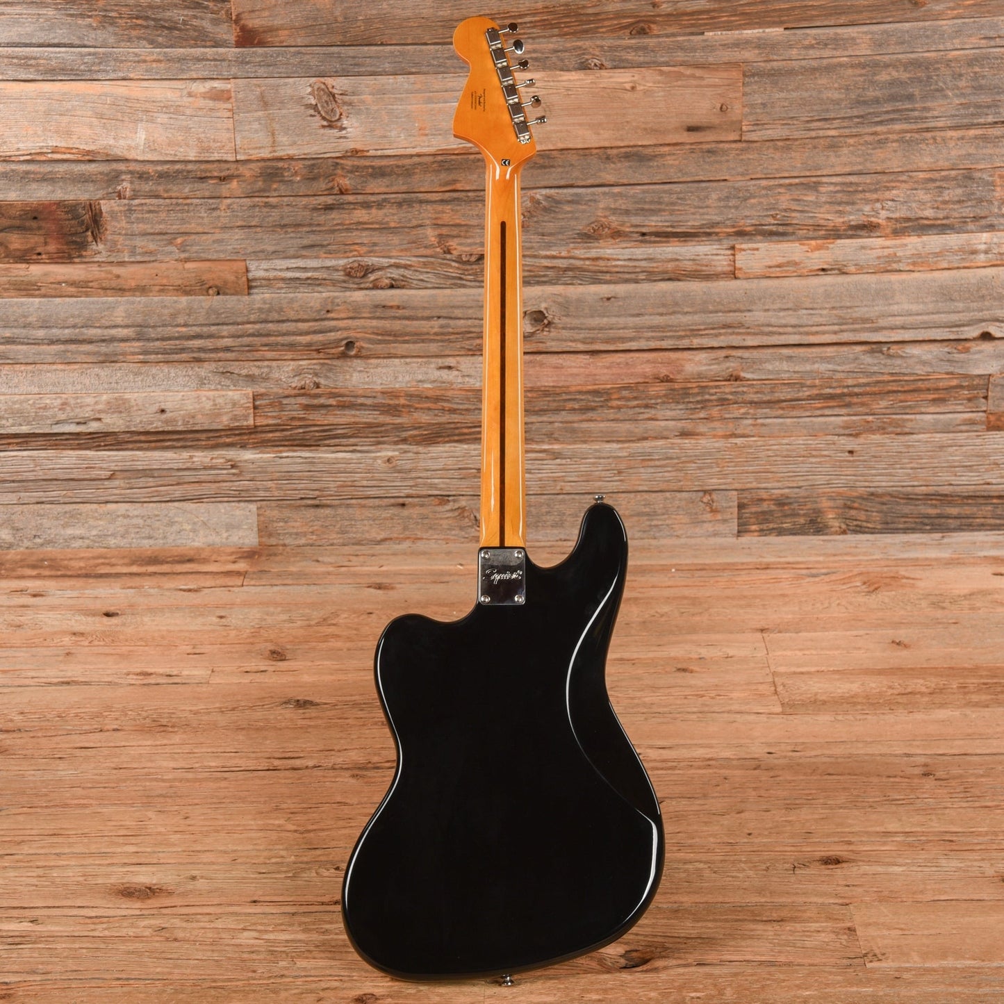 Squier Classic Vibe Bass VI Black 2020