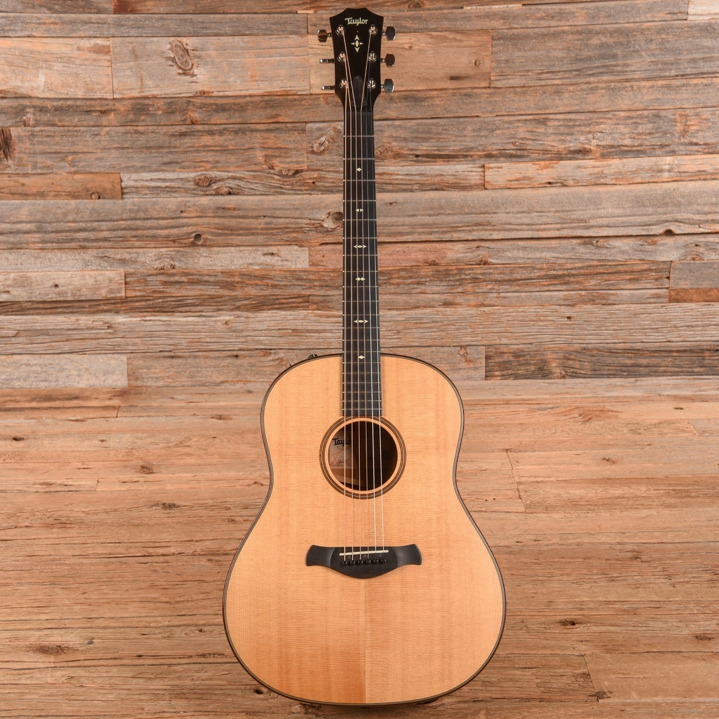 Taylor Builders Edition 517e Natural 2019