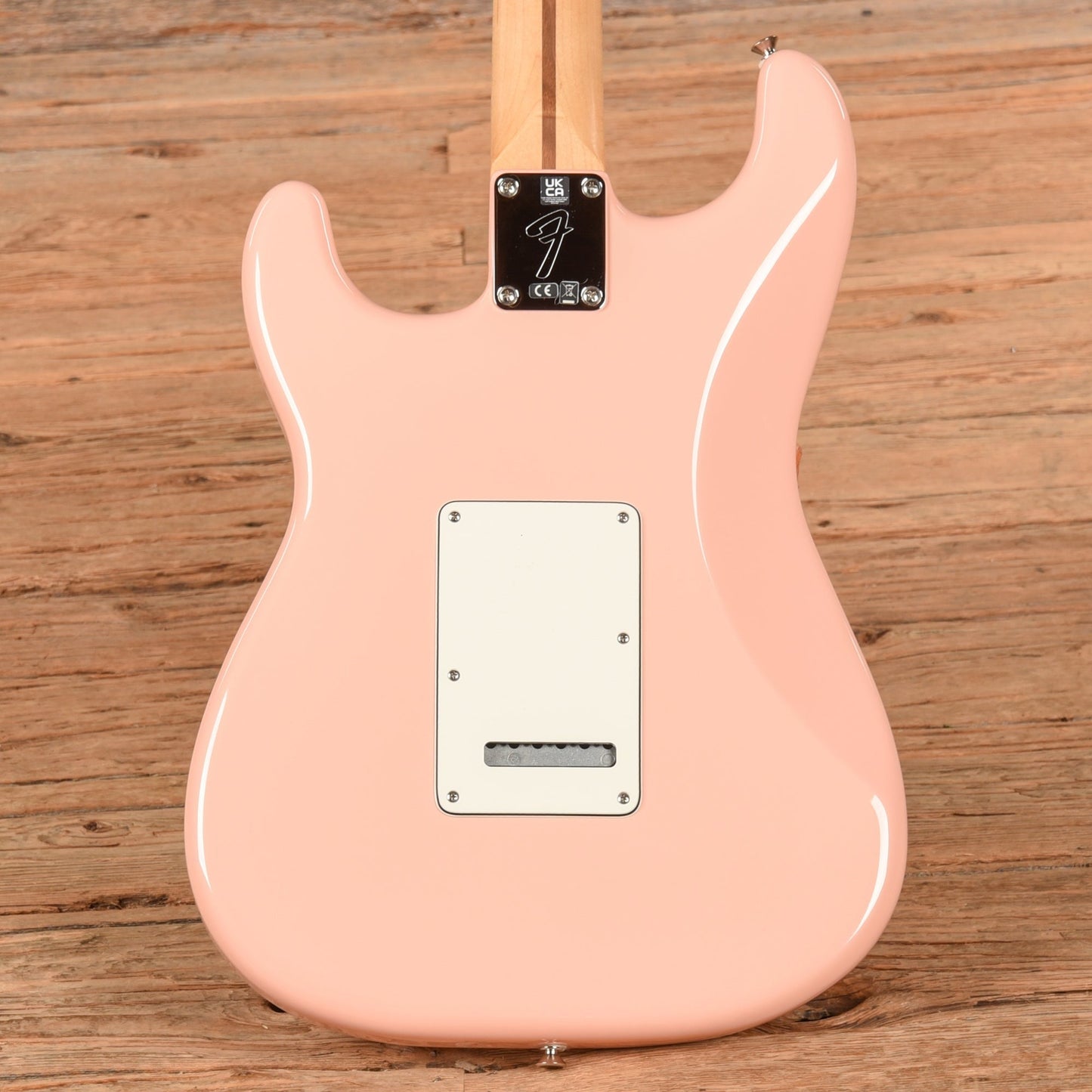 Fender Limited Edition Player Stratocaster Shell Pink 2021