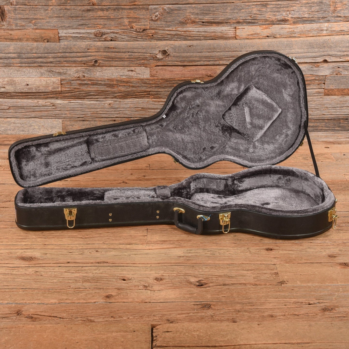 D'Angelico Excel EX-DC Cherry