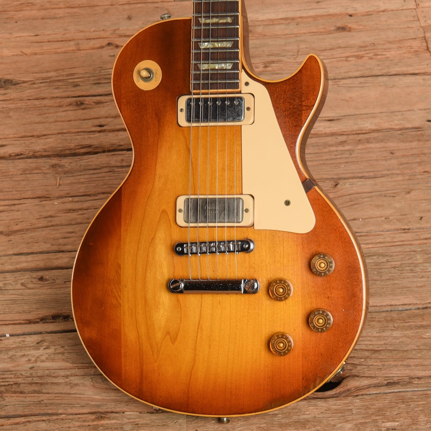 Gibson Les Paul Deluxe Sunburst 1976
