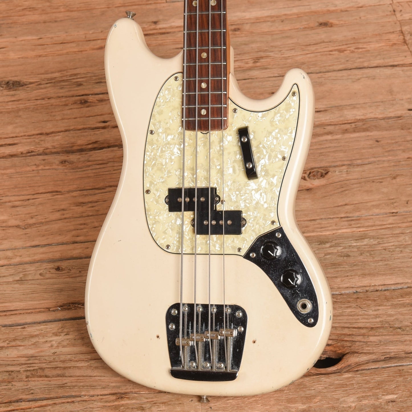 Fender Mustang Bass White 1966