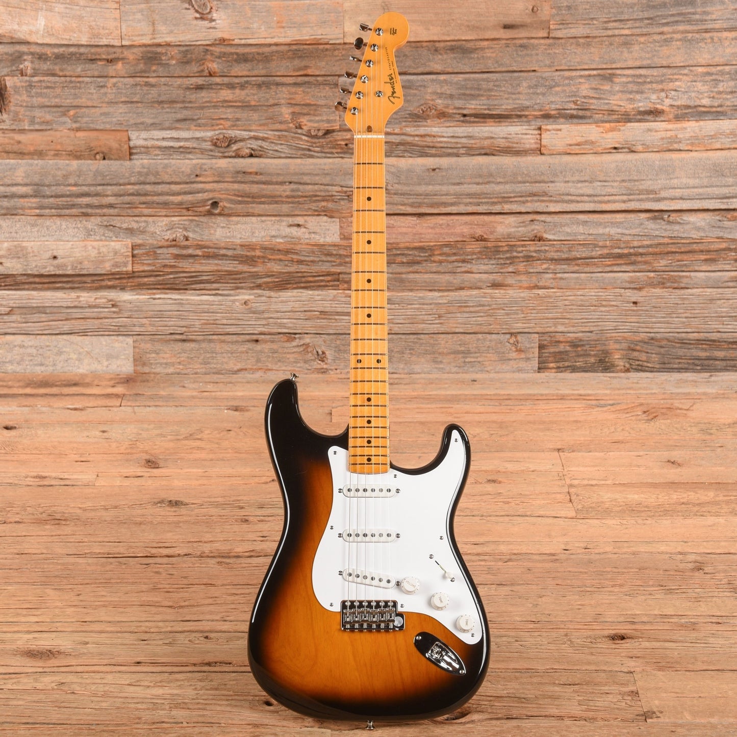 Fender 70th Anniversary American Vintage II '54 Stratocaster Sunburst 2024
