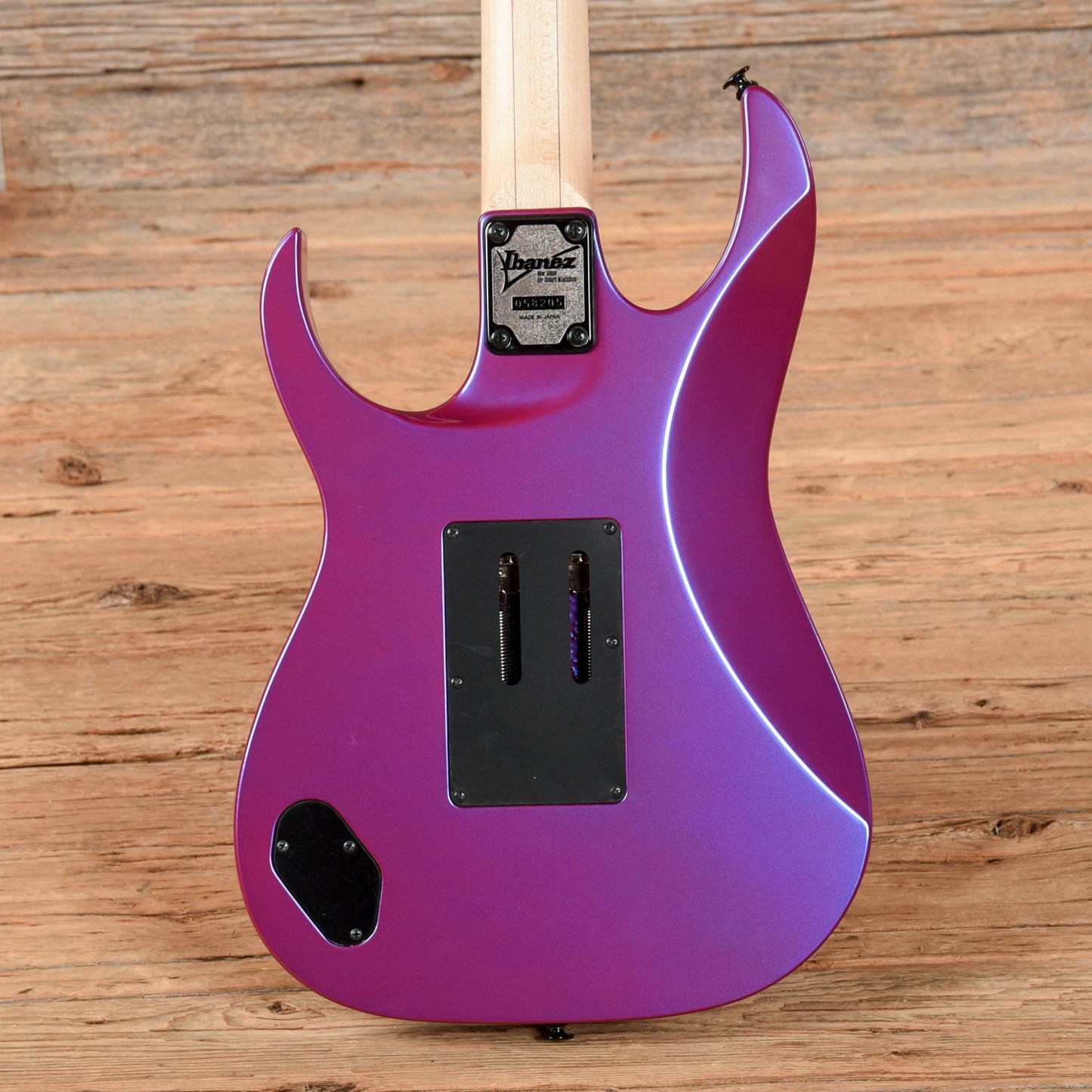 Ibanez RG550 Genesis Collection Purple Neon 2024