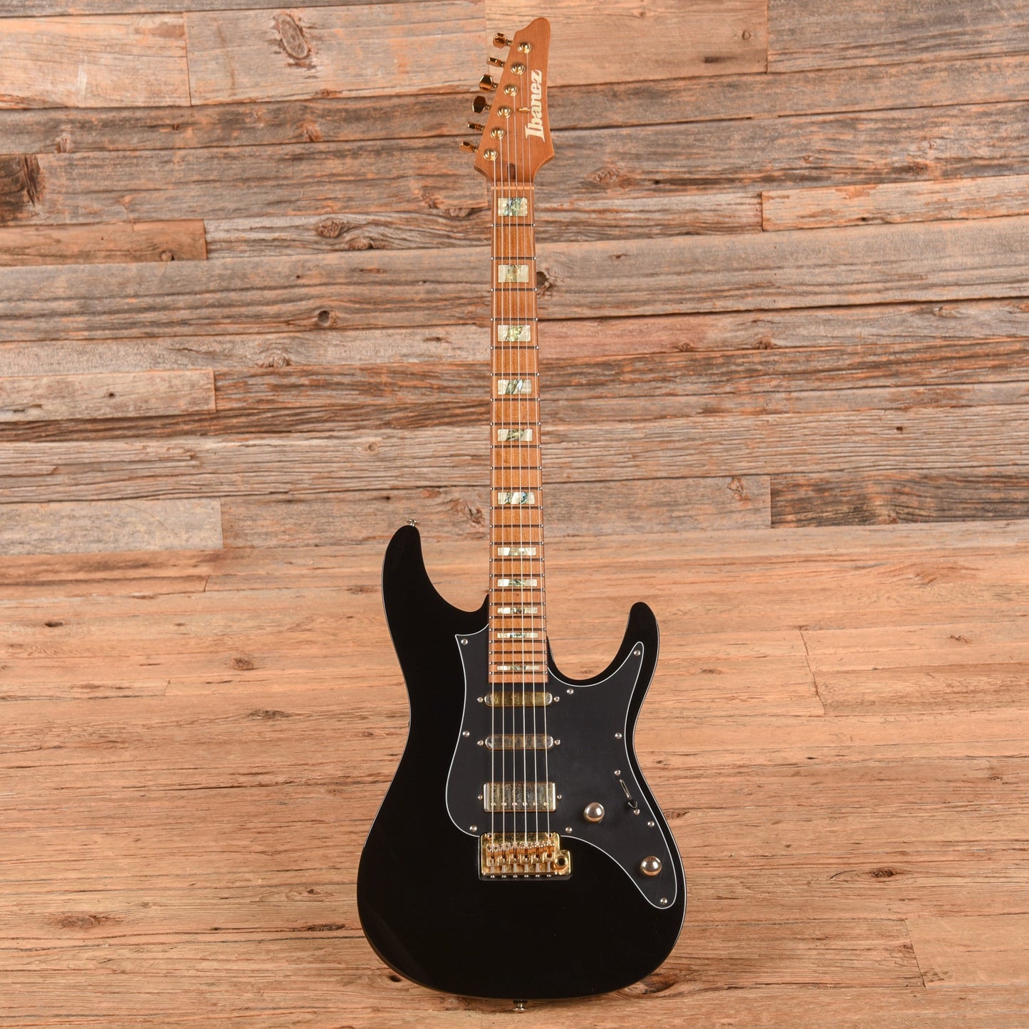 Ibanez THBB10 Tim Henson Signature Black 2020