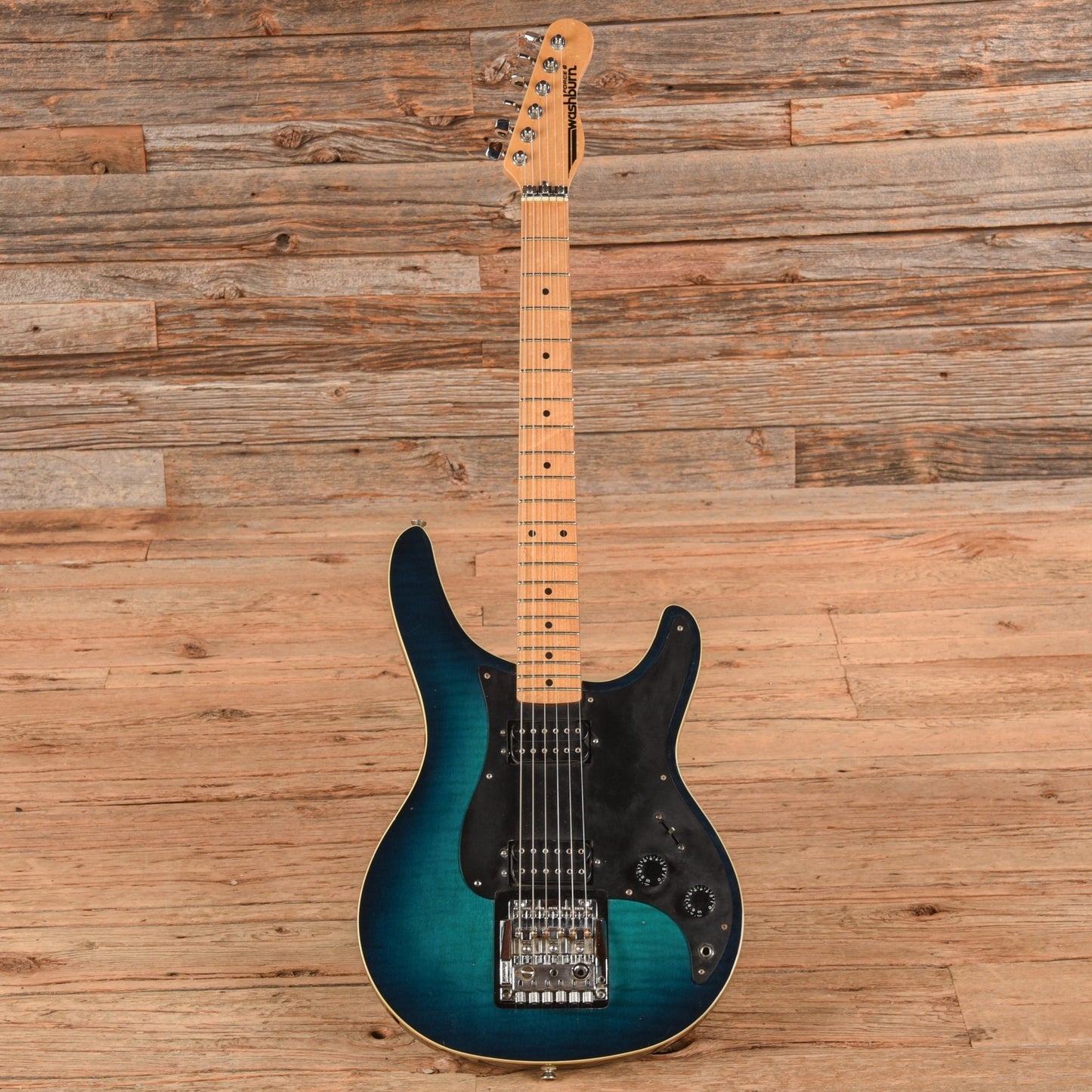 Washburn Force 6