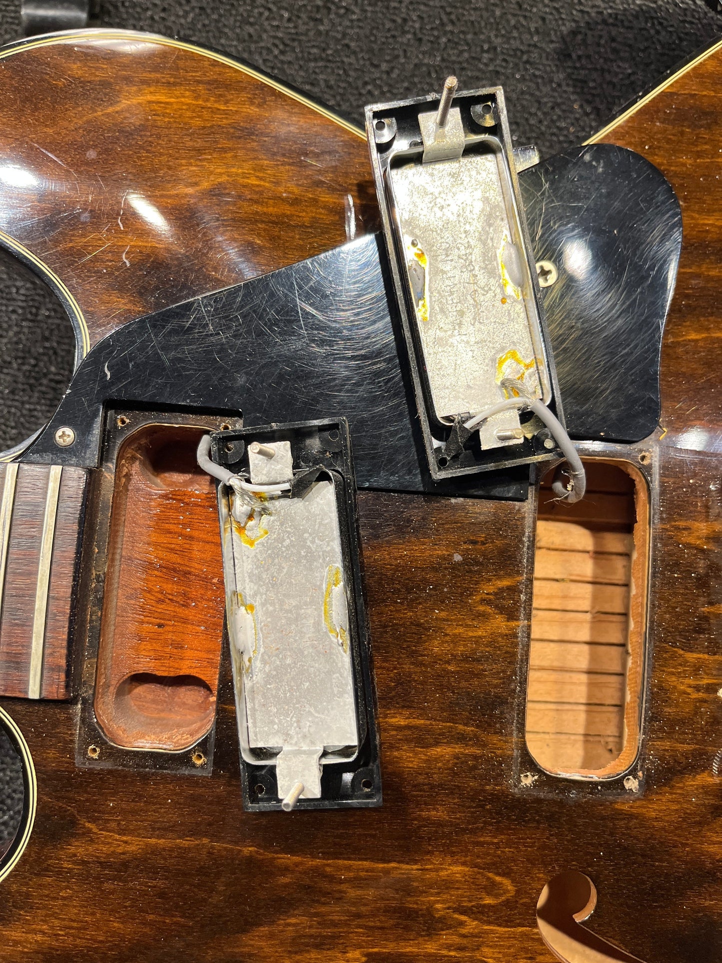 Gibson ES-325TD Walnut 1972