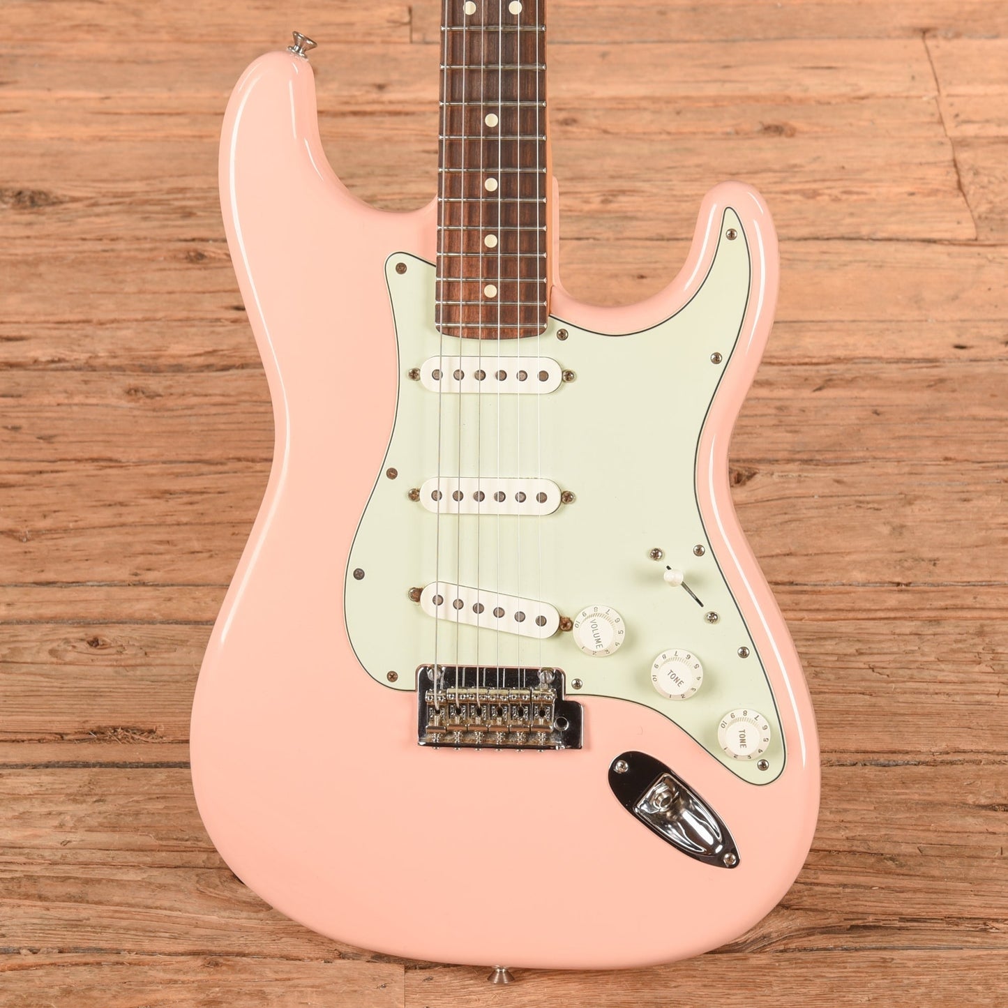 Fender Limited Edition Player Stratocaster Shell Pink 2019