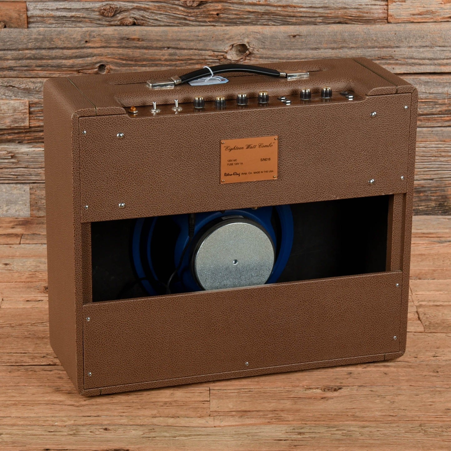 Retro King Eighteen Watt Combo Brown