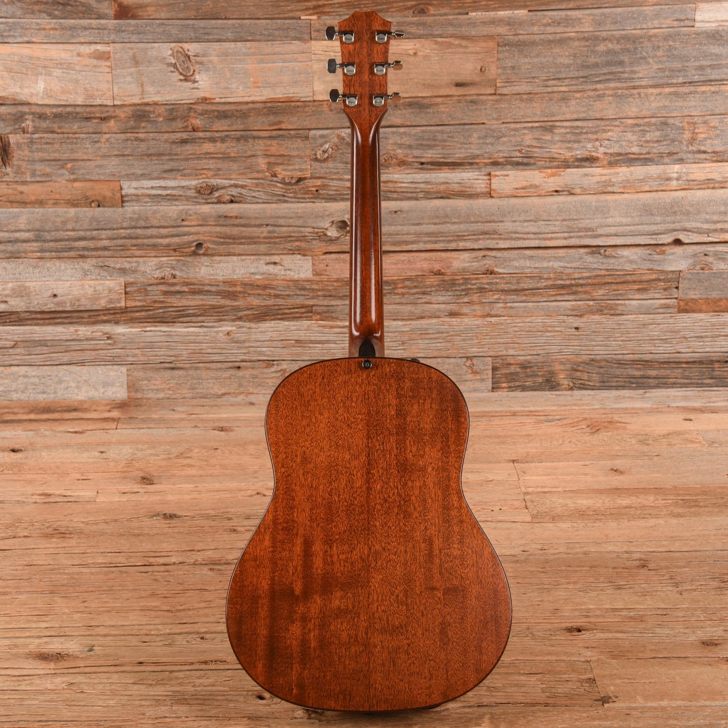 Taylor Builders Edition 517e Natural 2019