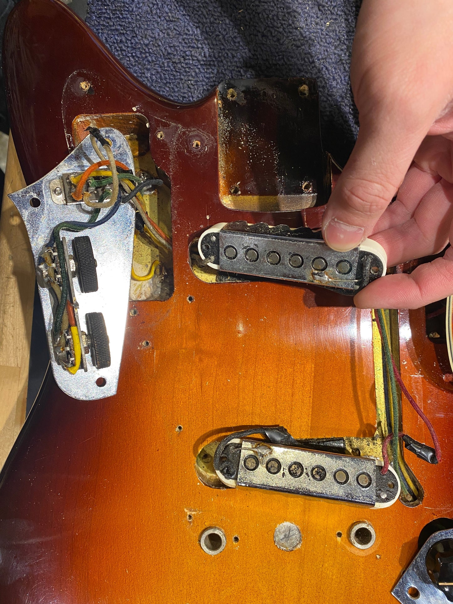 Fender Jaguar Sunburst Refin 1963