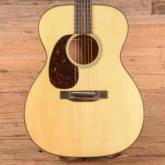 Martin Adirondack Spruce Top LEFTY Natural 2025 LEFTY