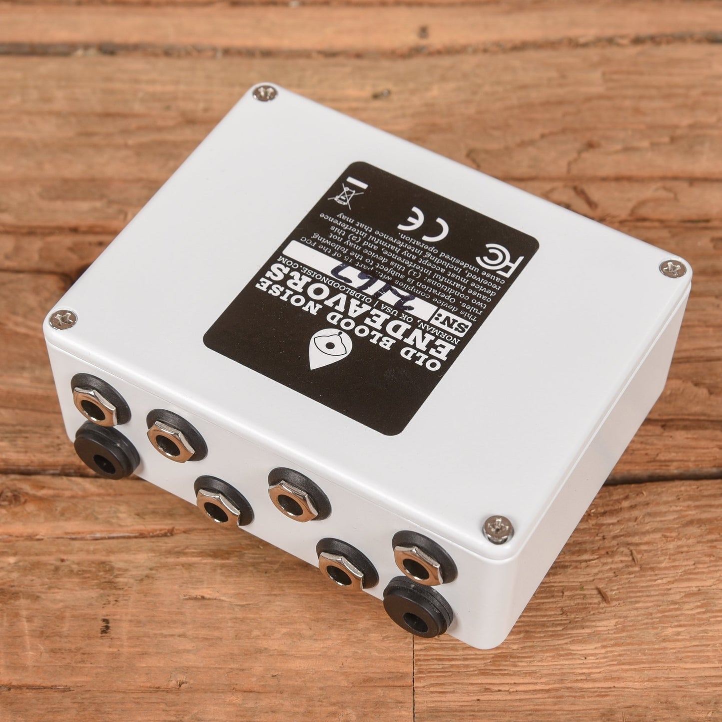 Old Blood Noise Signal Blender