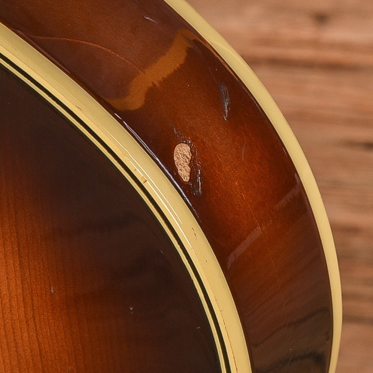 Greco VB-50 Violin Bass Sunburst 1985