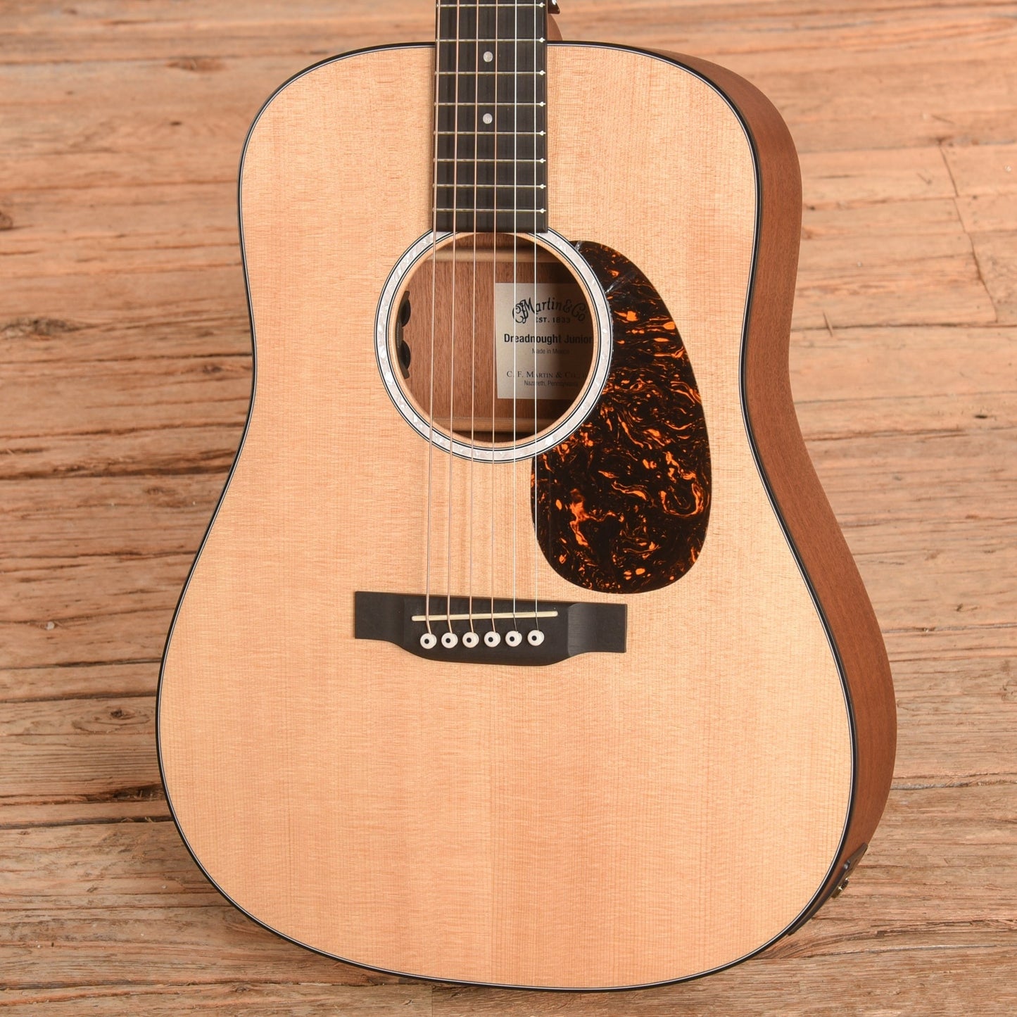 Martin DJR-10E Dreadnought Junior Natural