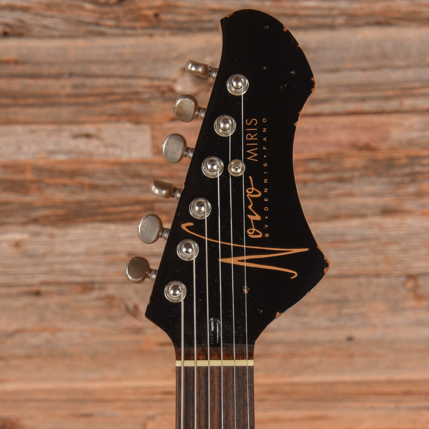 Novo Miris J Inca Burst 2024