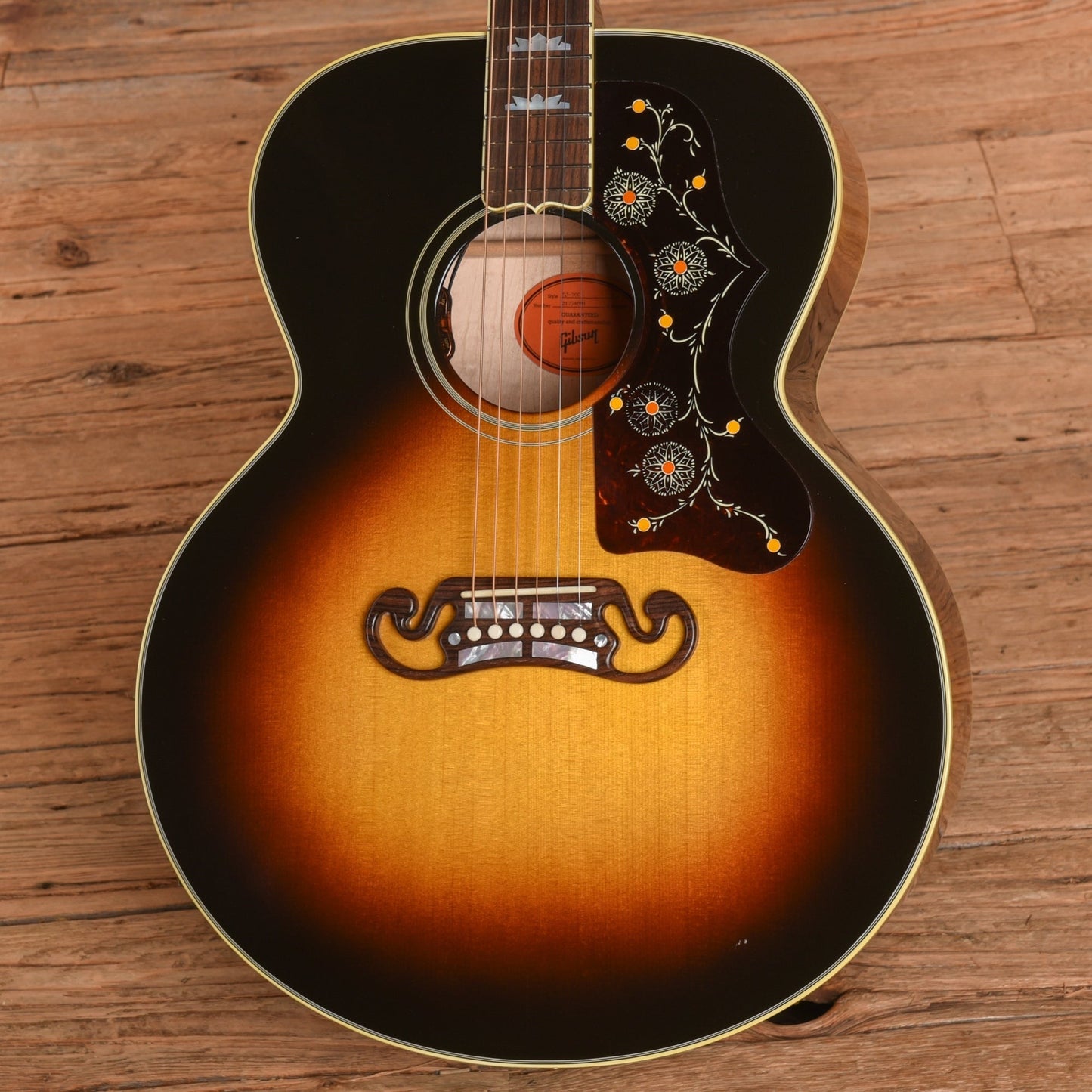 Gibson SJ200 Sunburst 2024