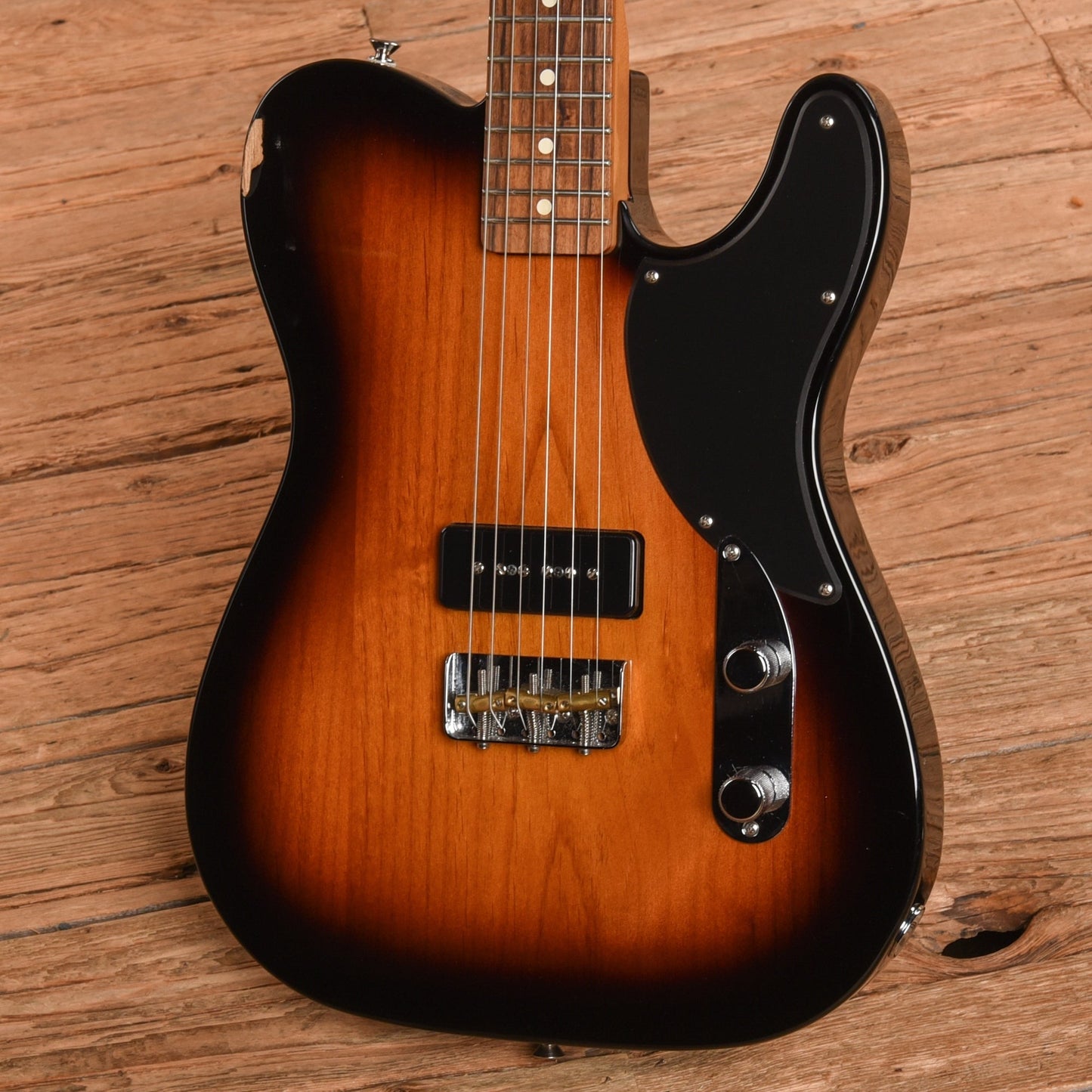 Fender Noventa Telecaster Sunburst 2021
