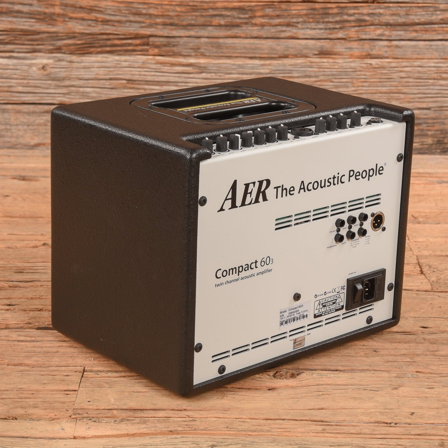 AER Compact 60 (3) Acoustic Amp w/ Road Case - John Oates