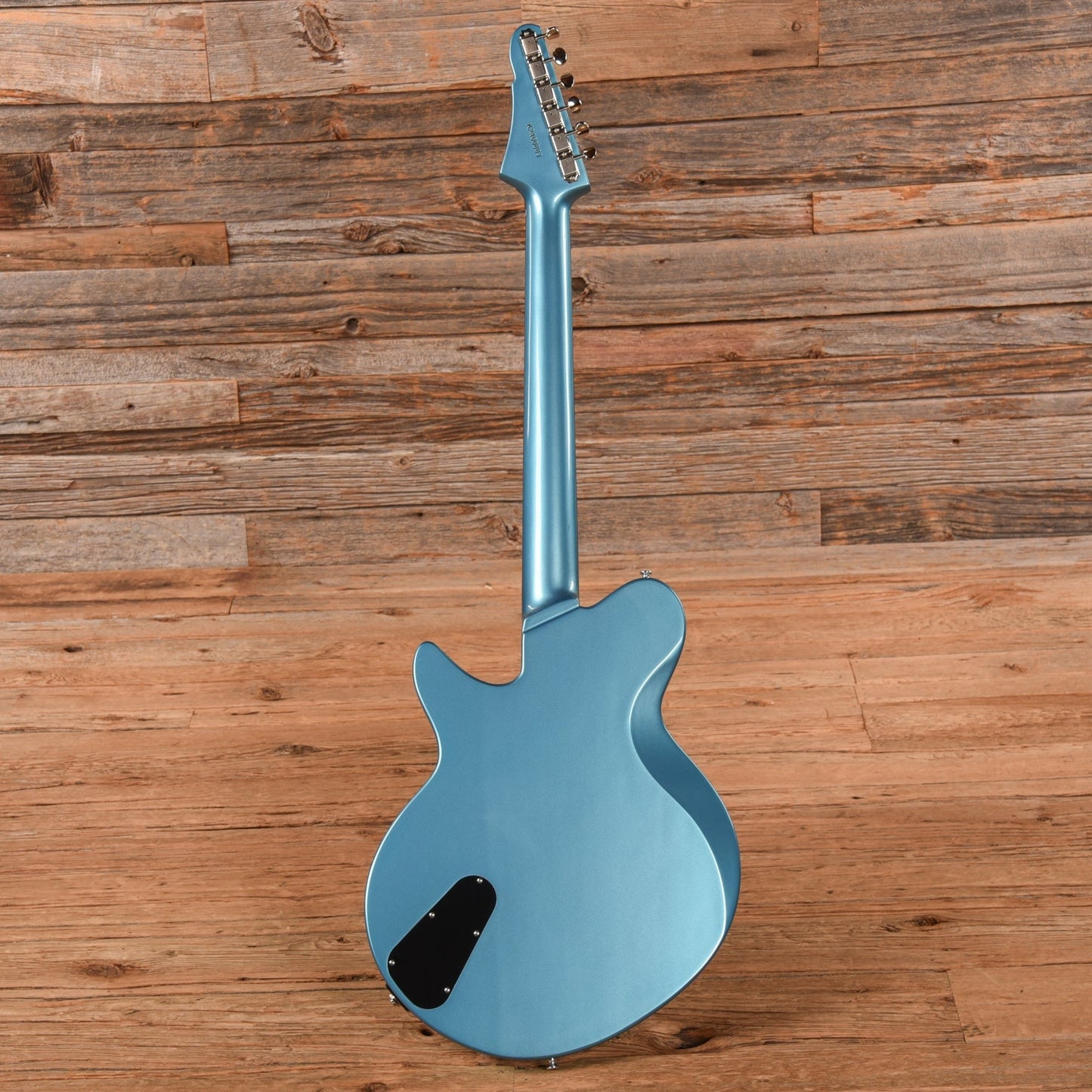 Eastman Juliet LA Celestine Blue 2024