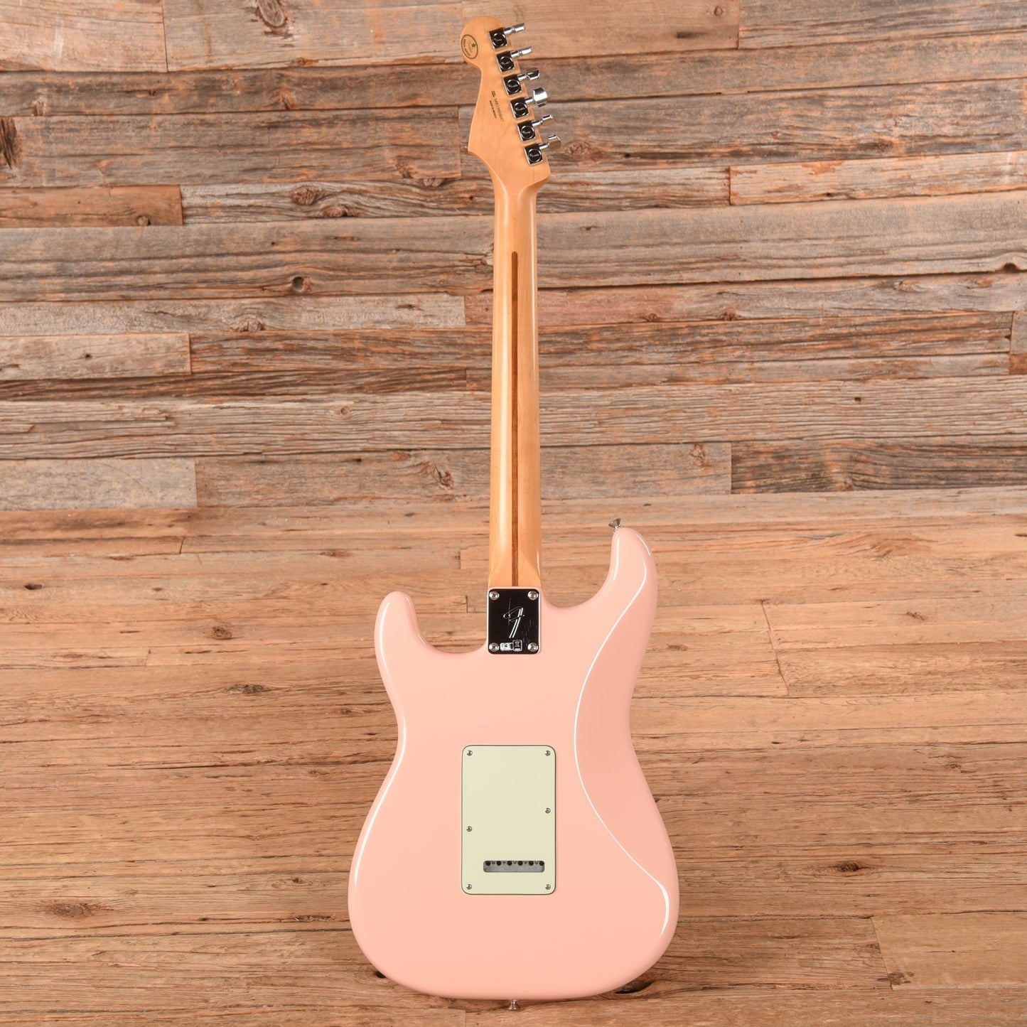 Fender Limited Edition Player Stratocaster Shell Pink 2019