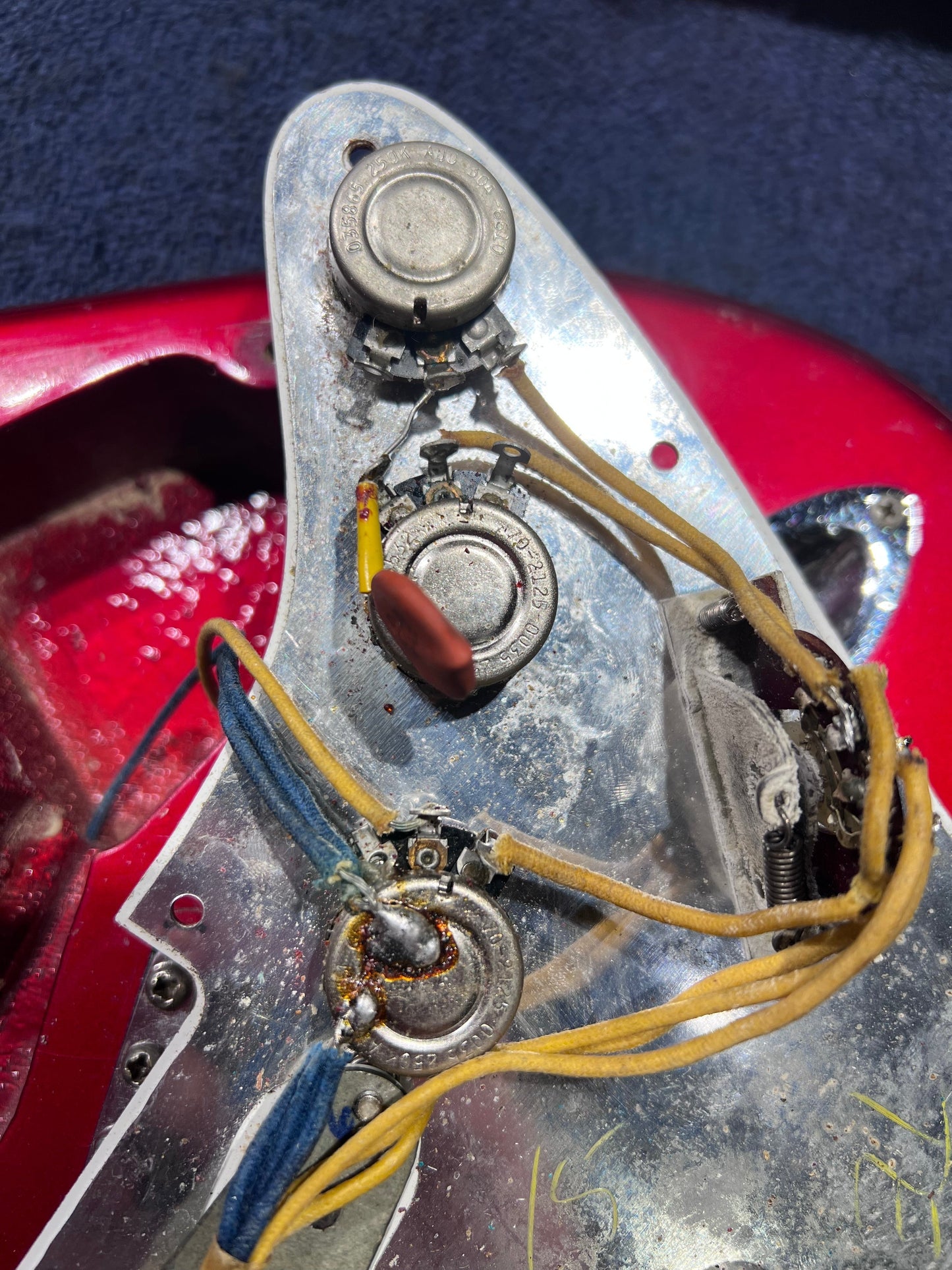 Fender Stratocaster Candy Apple Red 1966