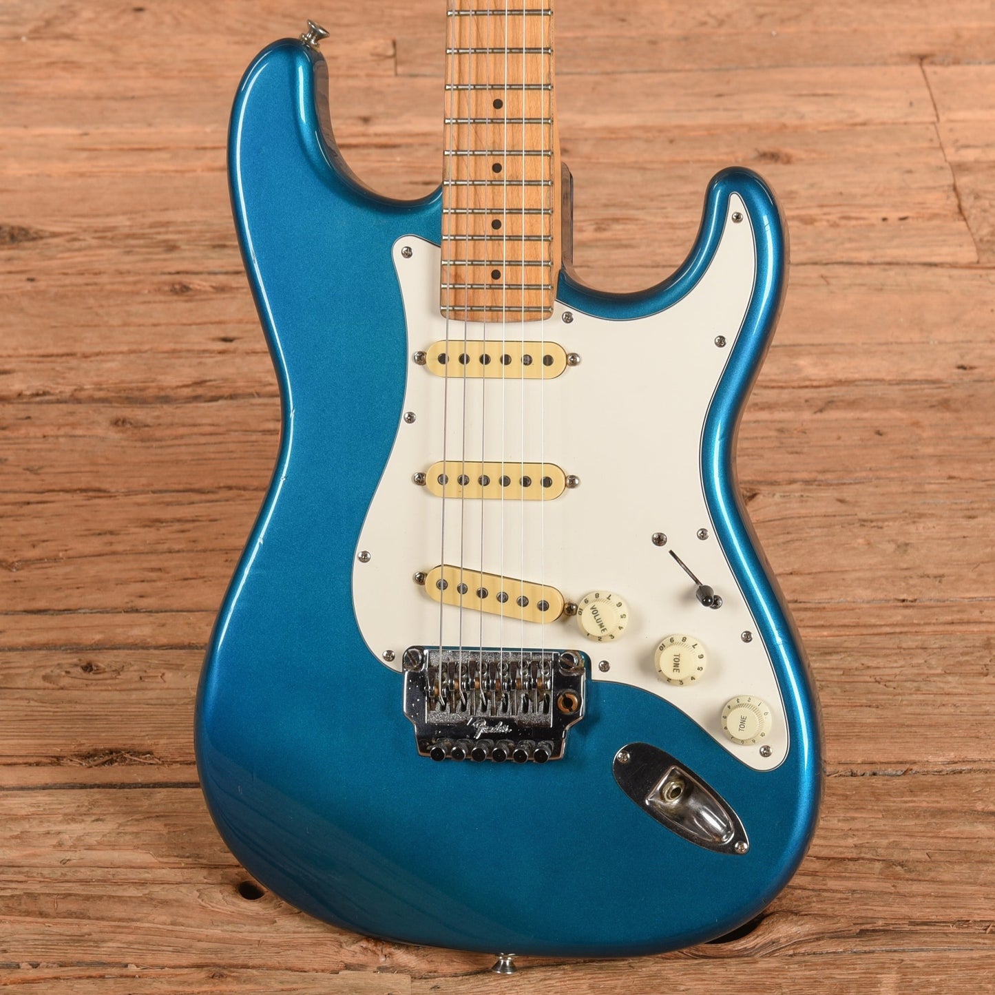 Fender Contemporary Series Stratocaster Blue 1986