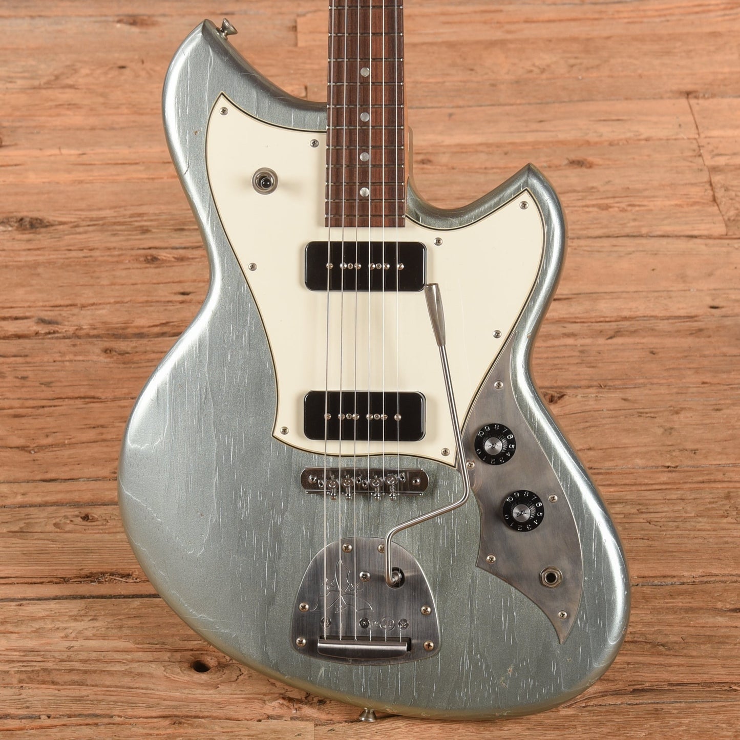 Novo Serus J Ice Blue Metallic