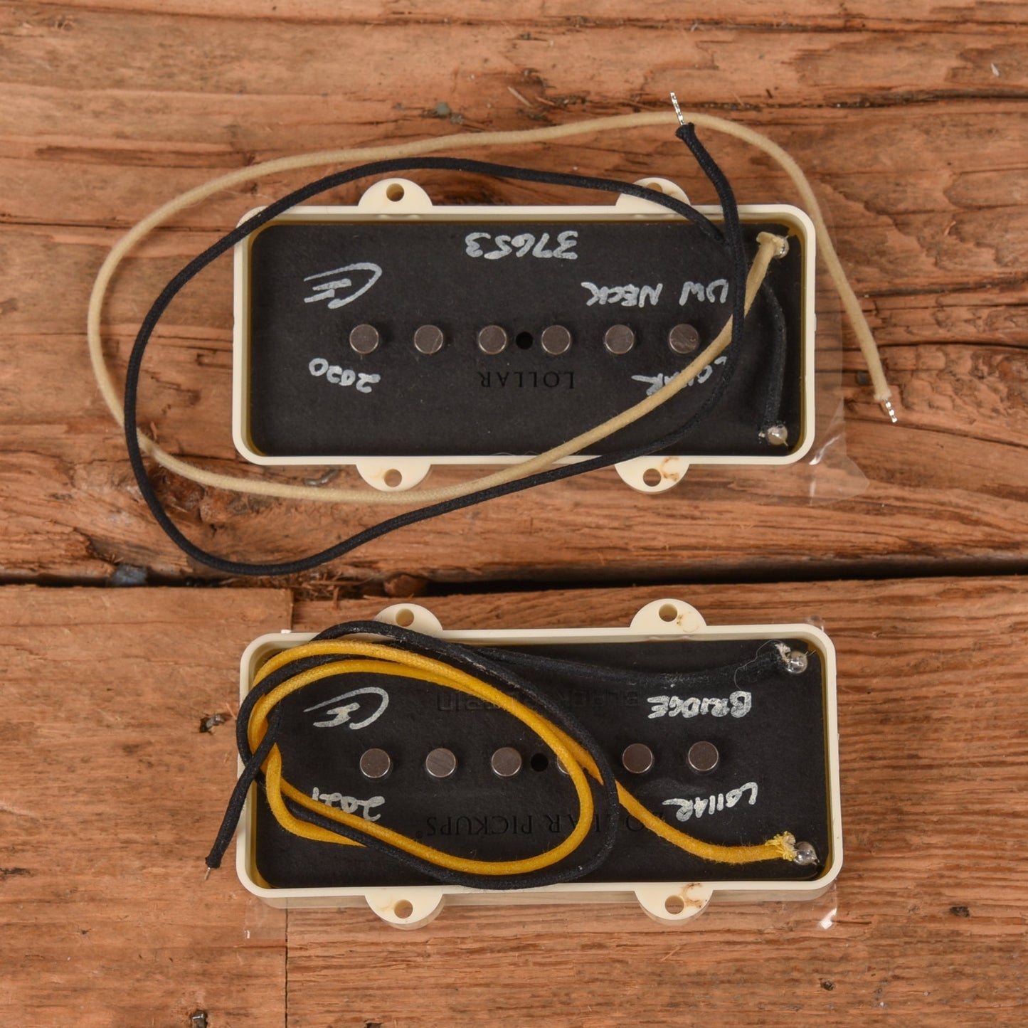 Lollar Jazzmaster Underwound Neck/Black Bobbin Bridge Pickup Set