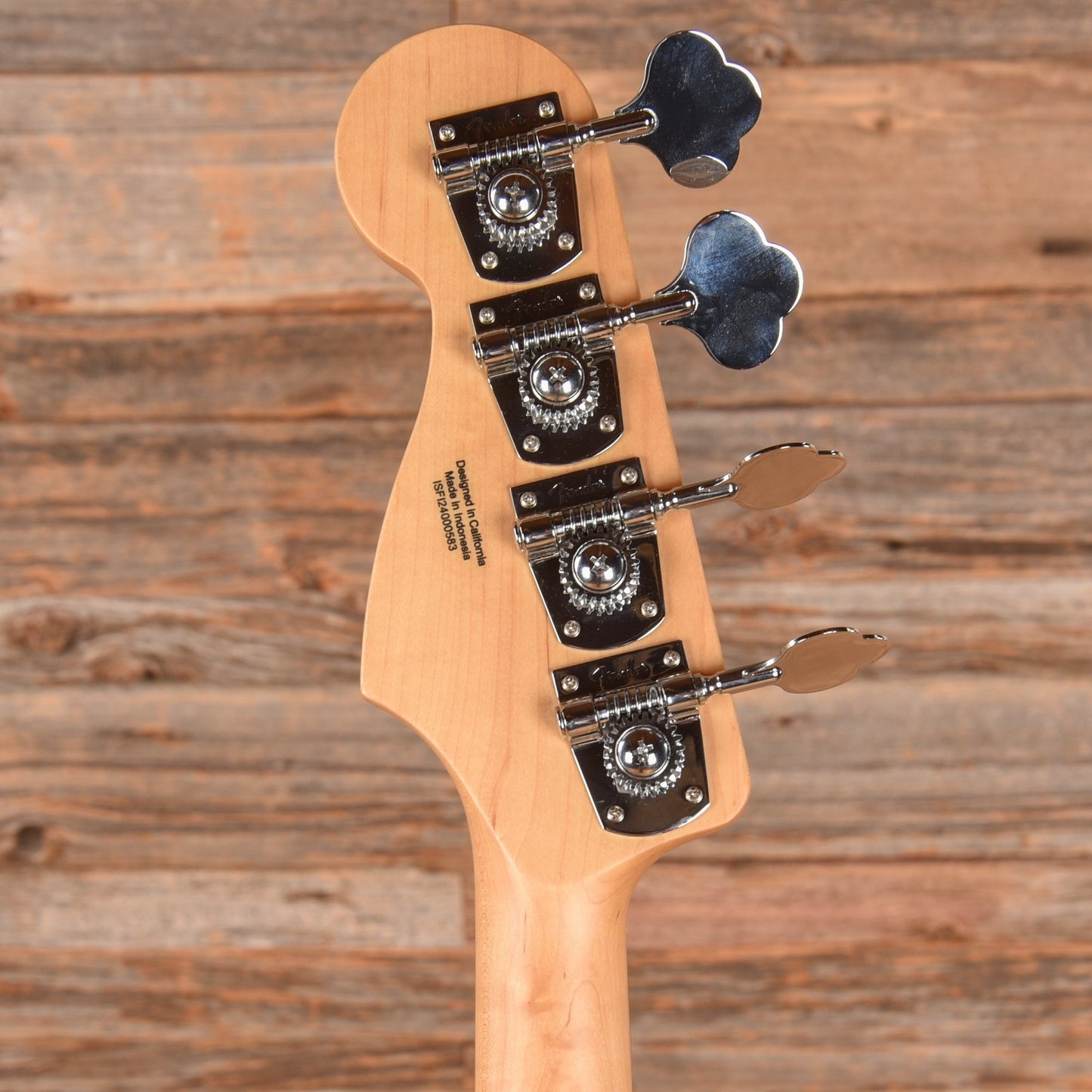 Fender Standard Jazz Bass Vintage White 2024