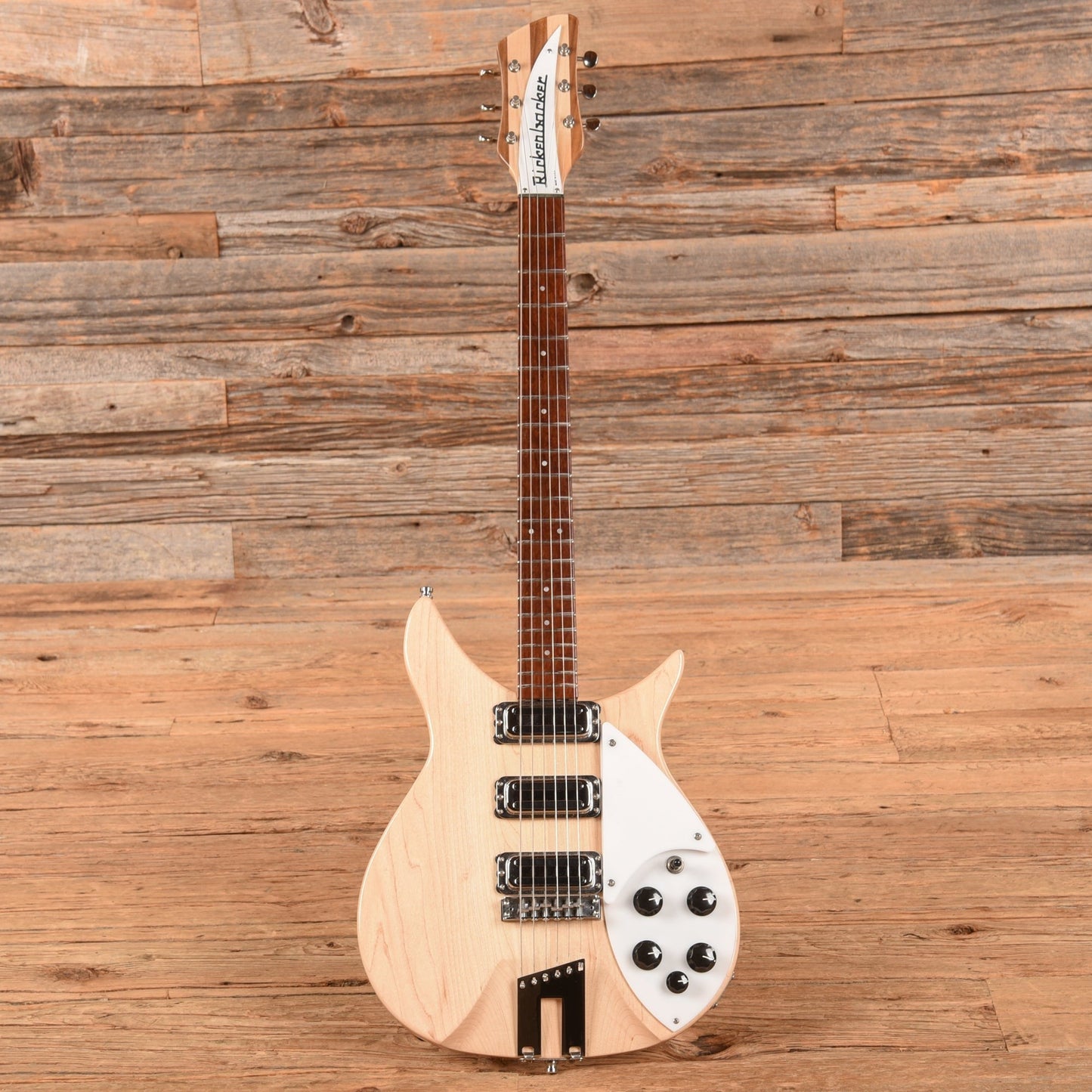 Rickenbacker 350/V63 Mapleglo 2022
