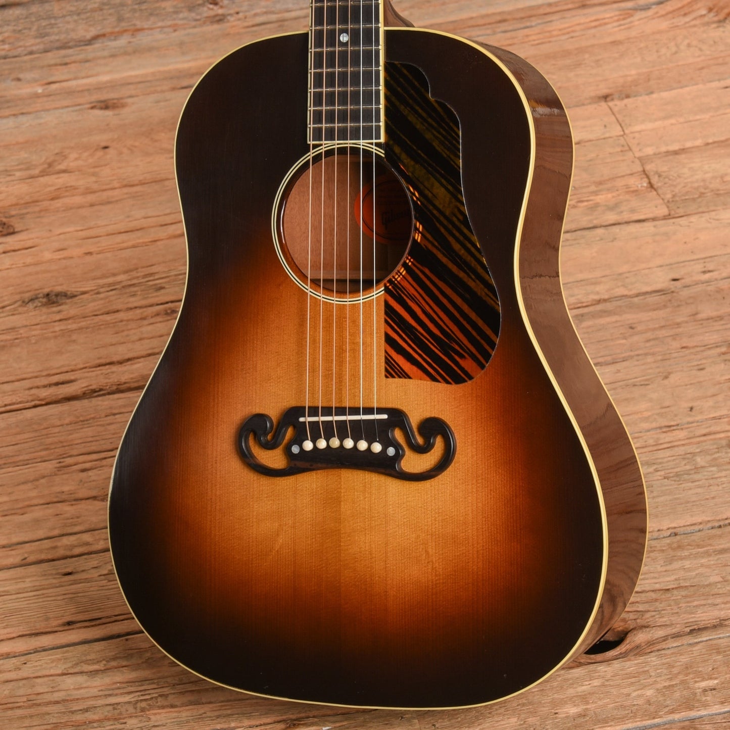 Gibson Custom Shop Historic 1939 J-55 Sunburst 2022