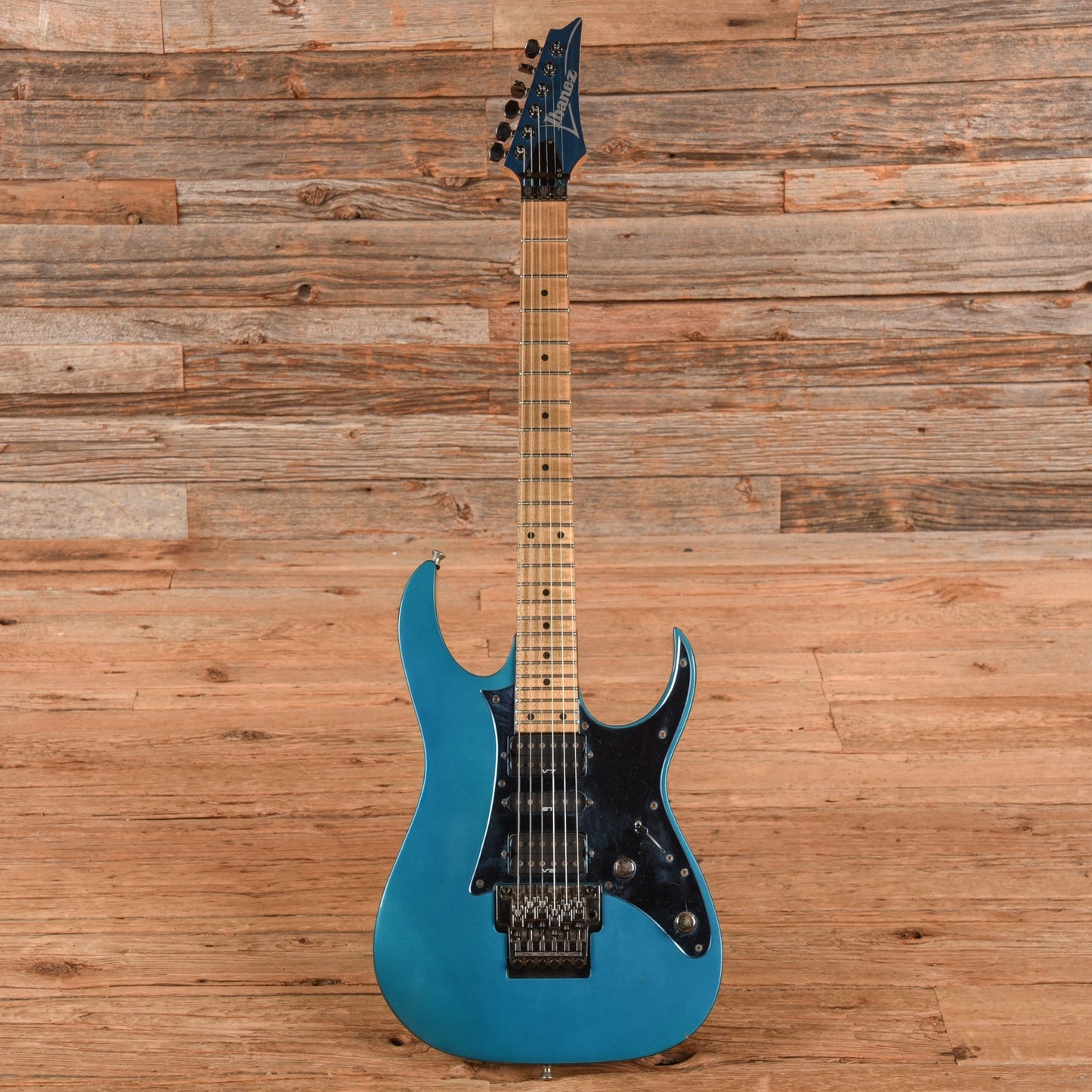 Ibanez RG550 Electric Blue 2002