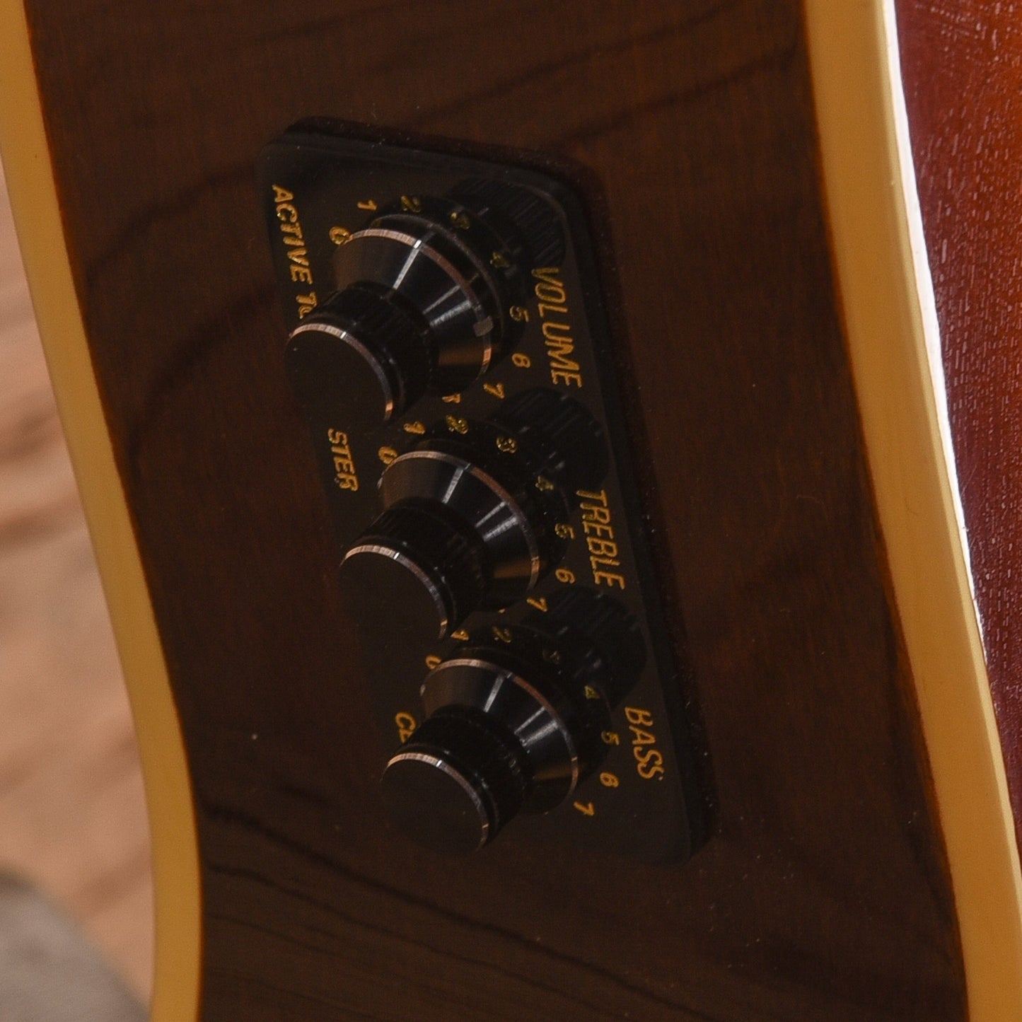 Kramer Farrington Bass Sunburst