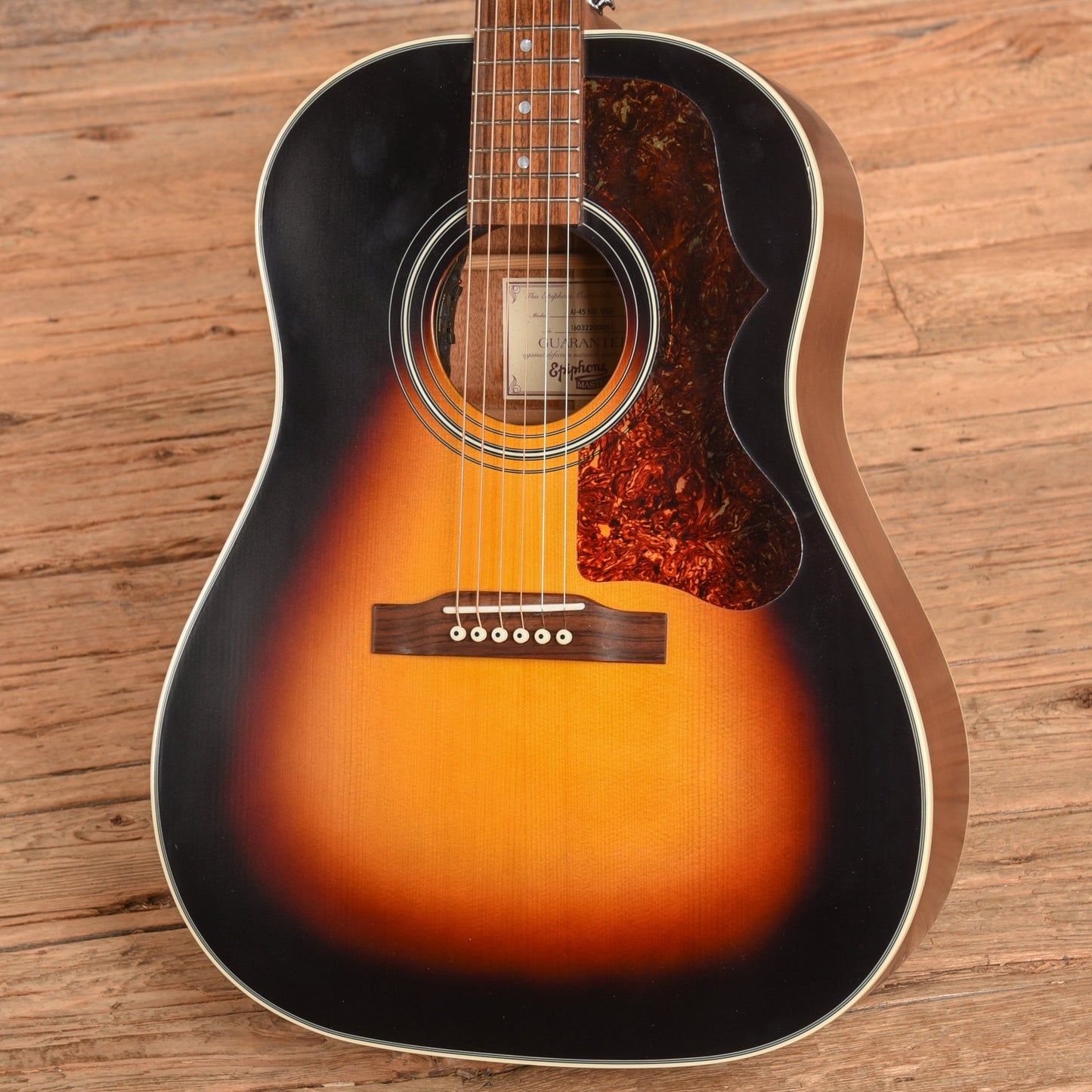 Epiphone Masterbilt AJ-45ME Sunburst 2016
