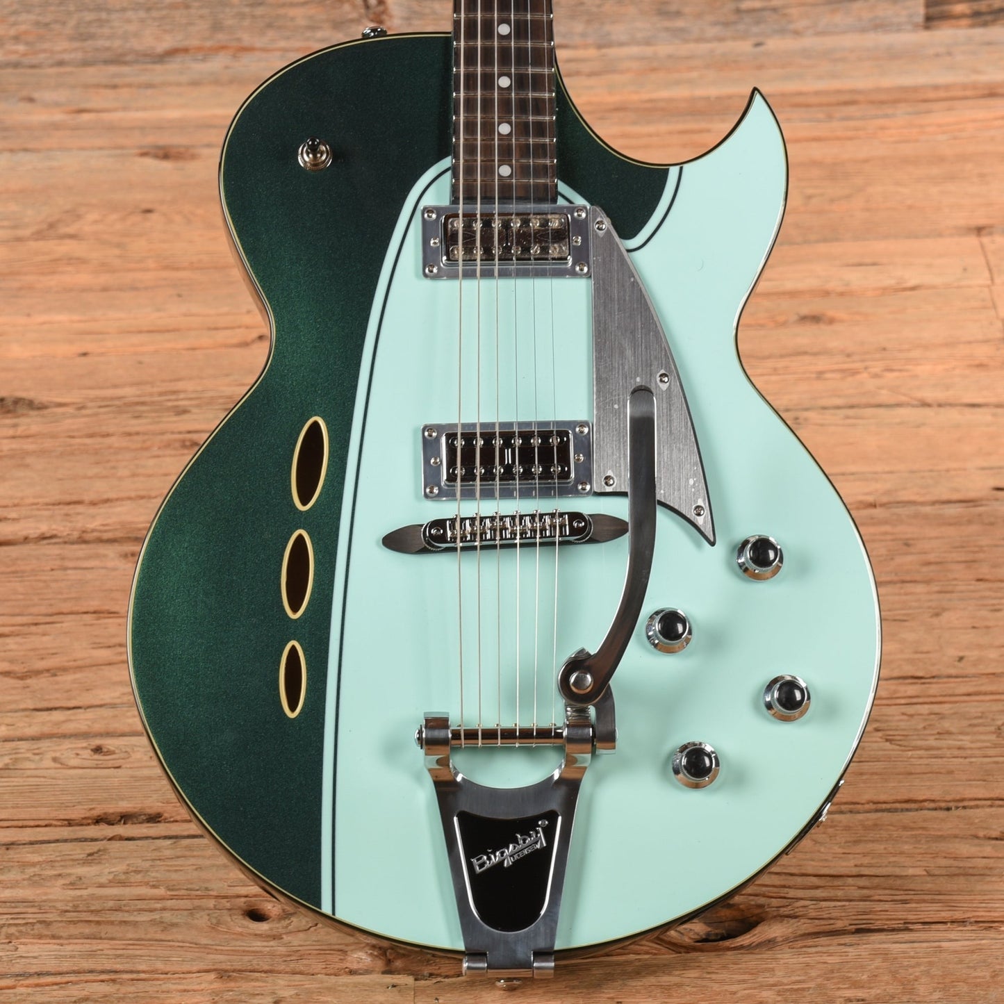 Eastwood Backlund Rockerbox II DLX 2024