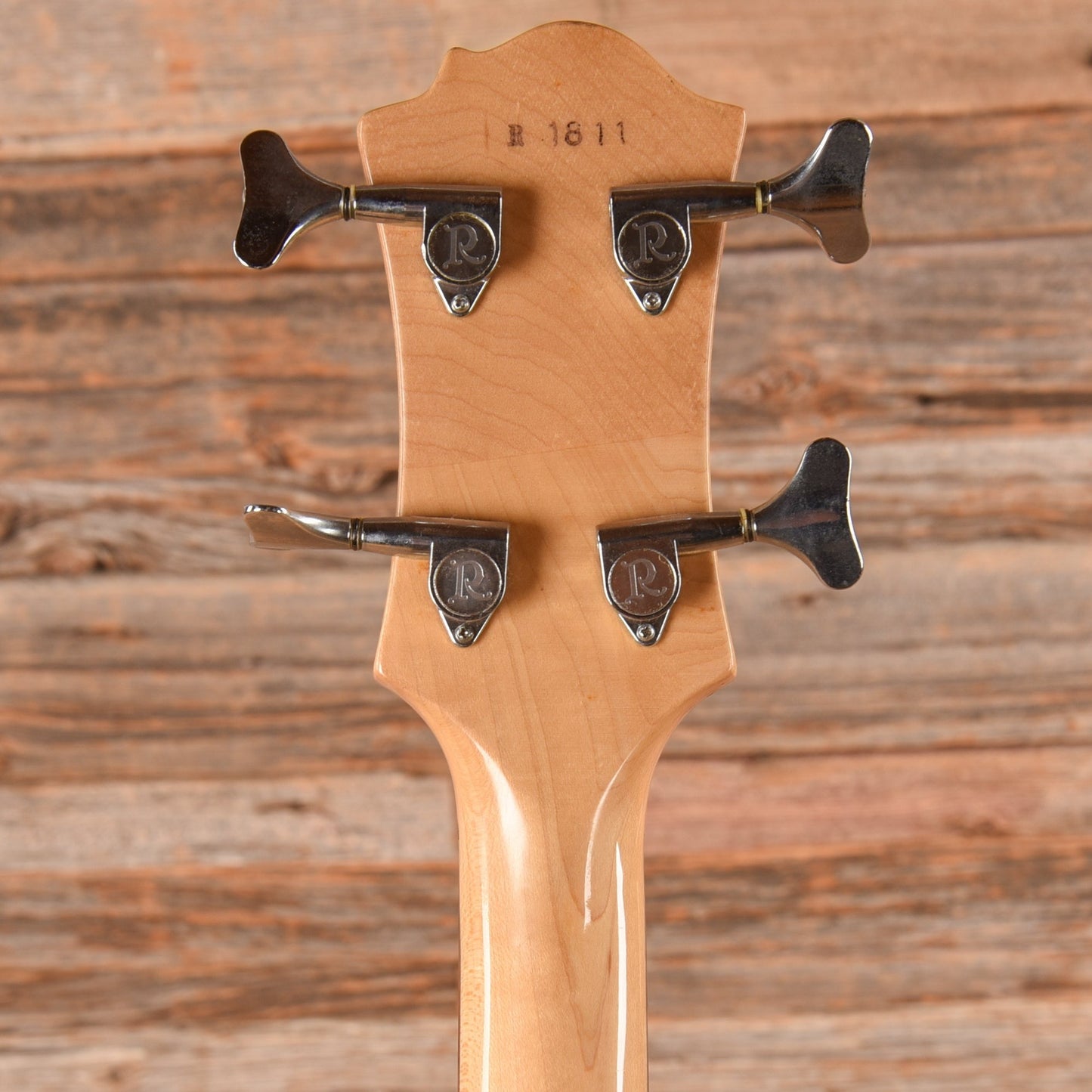 B.C. Rich Mockingbird Bass Natural
