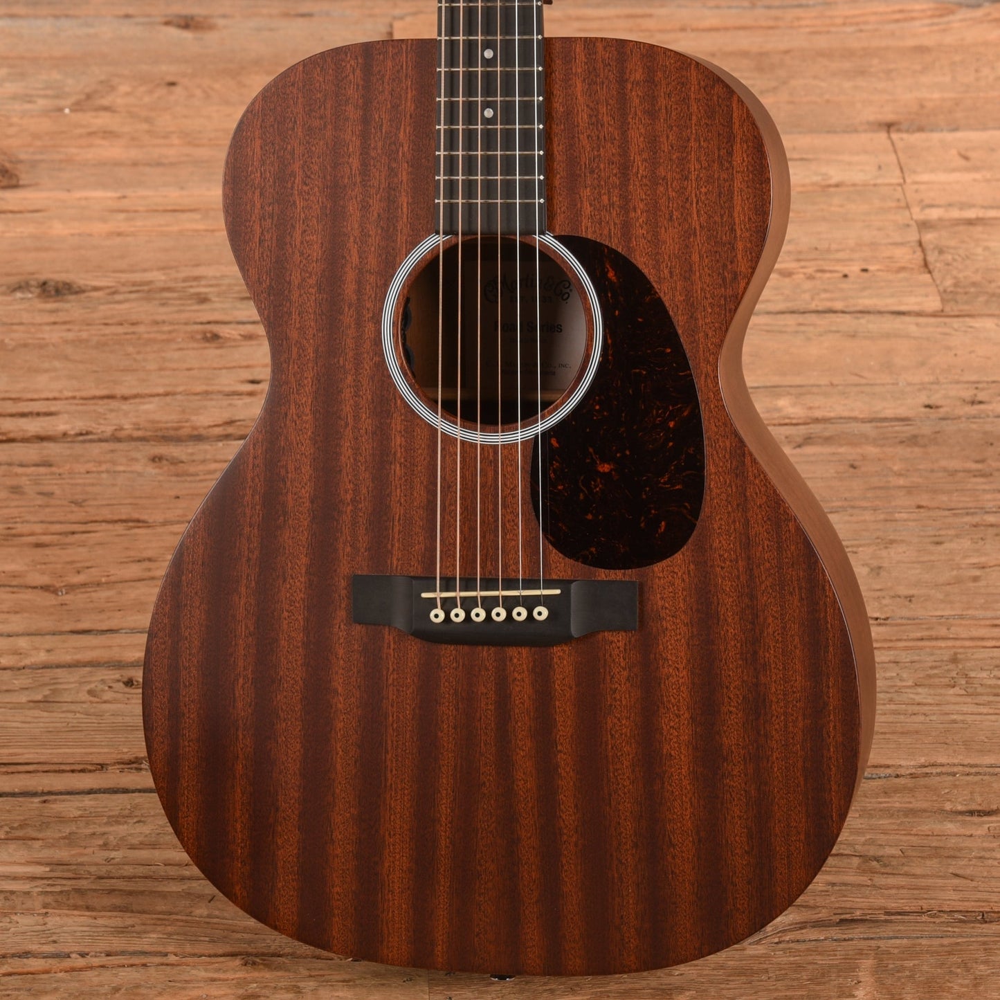 Martin Road Series 000-10E Natural 2021