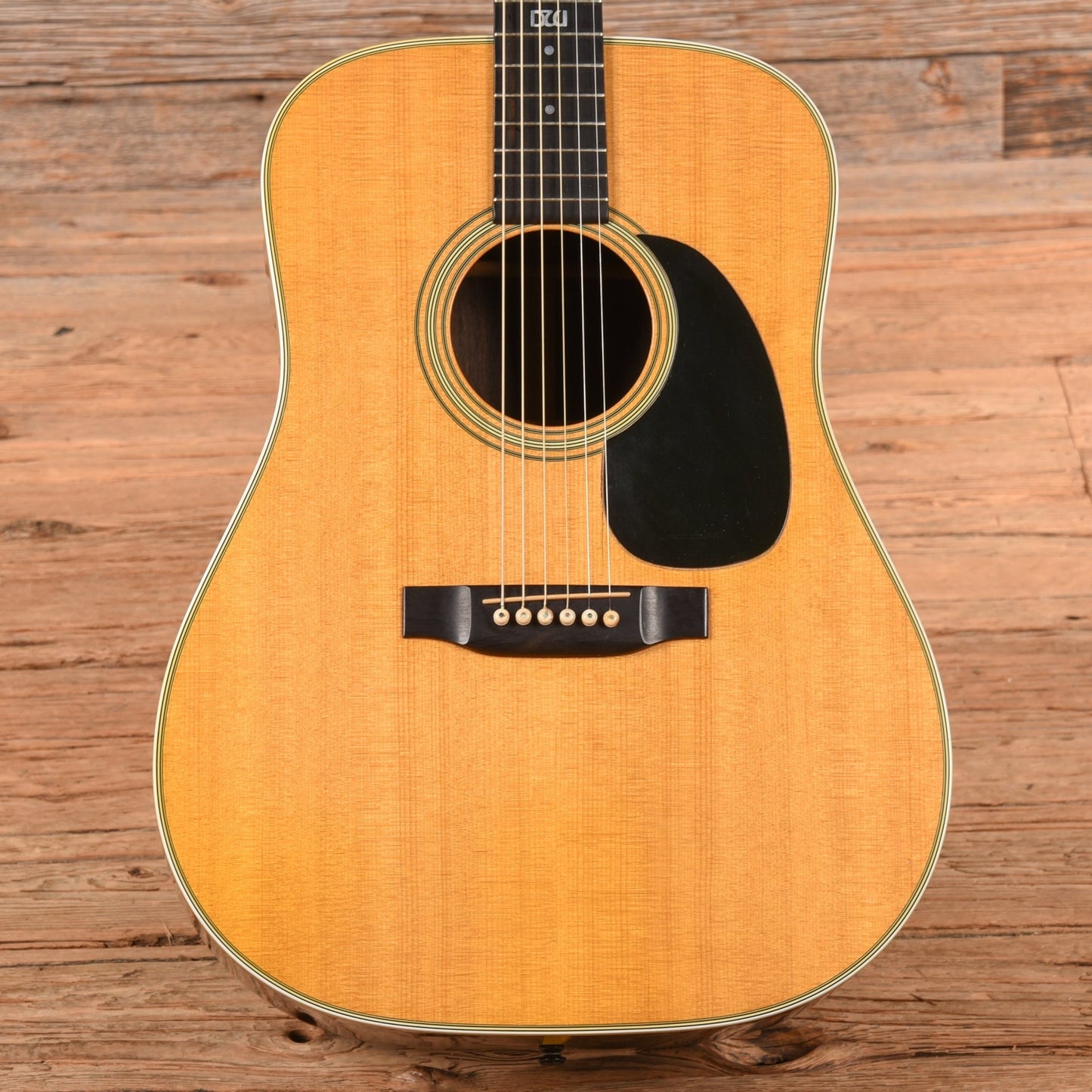 Martin D-28 Natural 1975