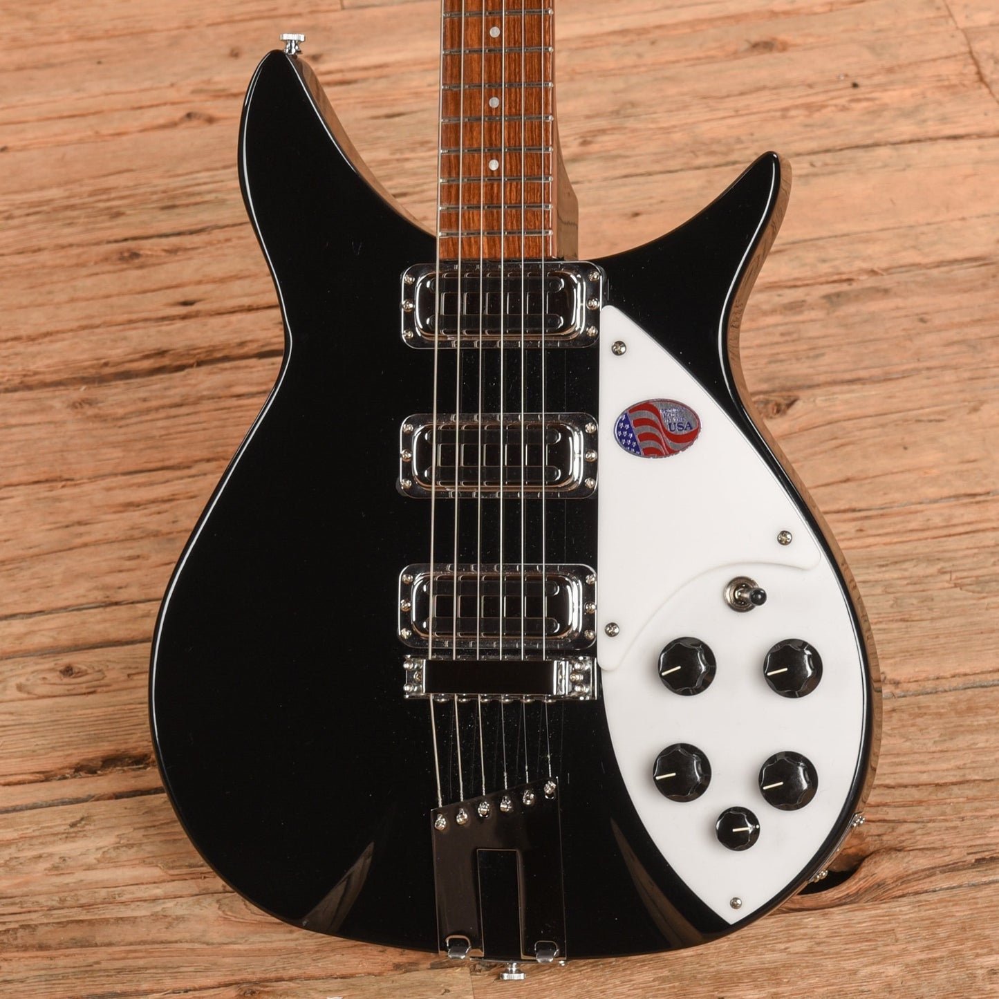 Rickenbacker 350V63 "Liverpool" Jetglo 2022