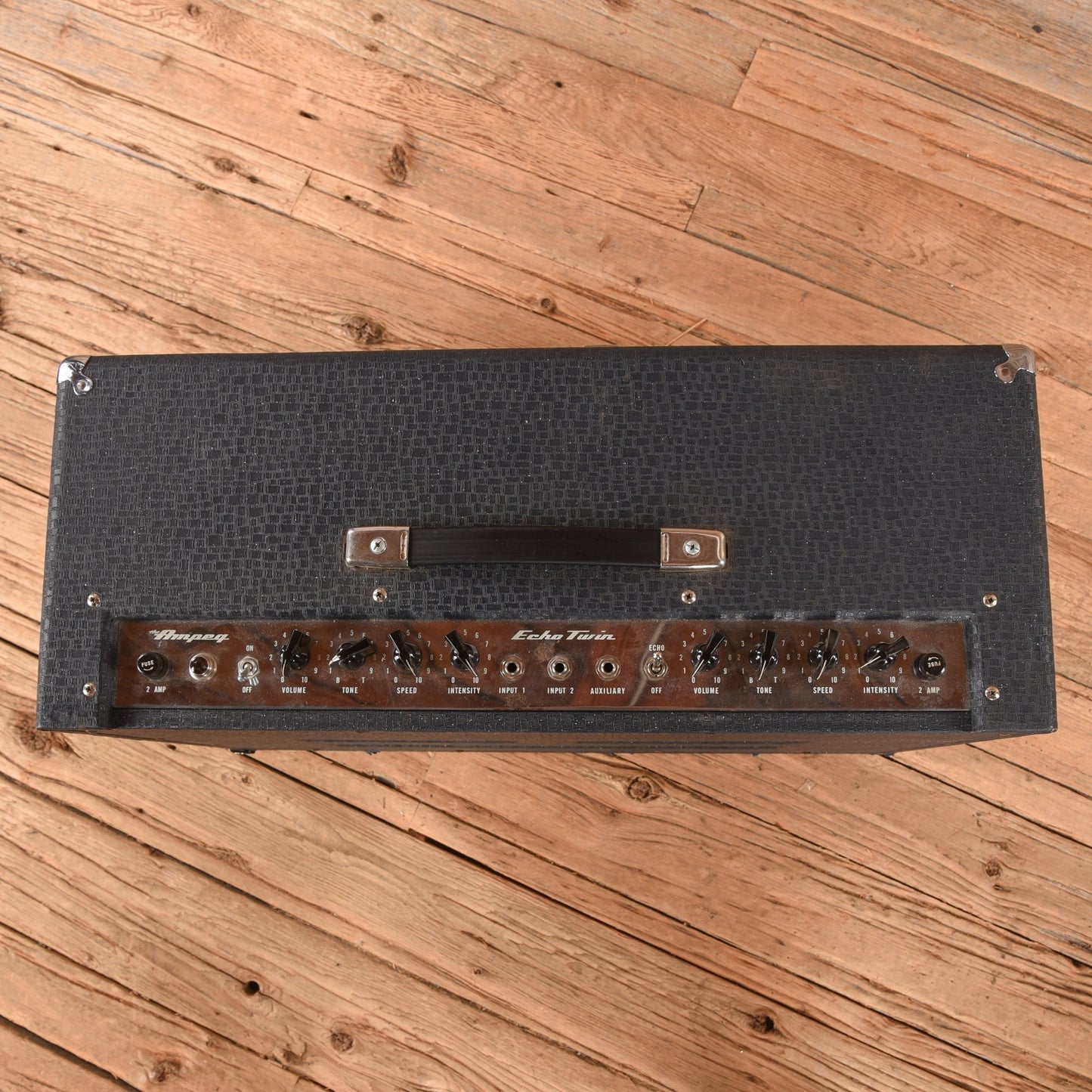 Ampeg Echo Twin 1962