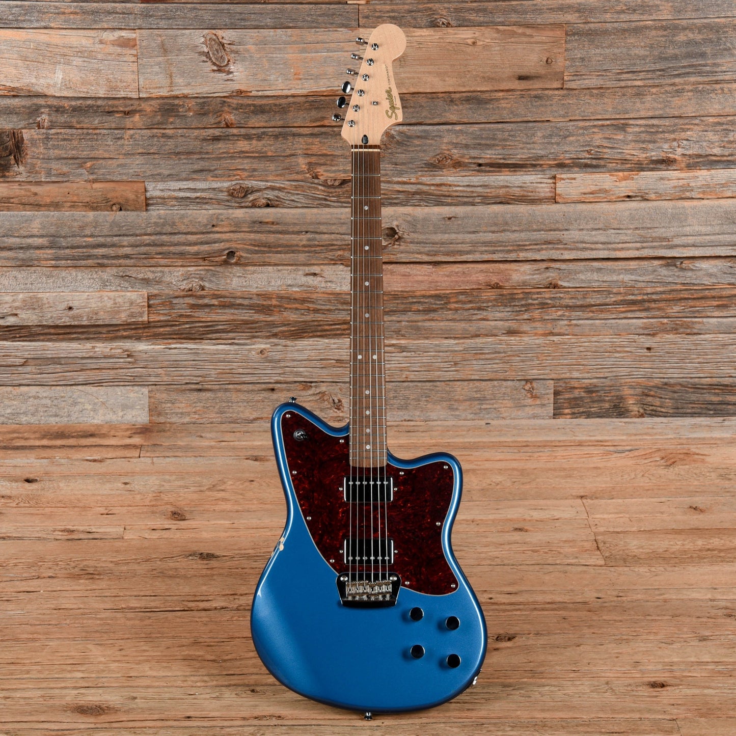 Squier Paranormal Toronado Lake Placid Blue 2020