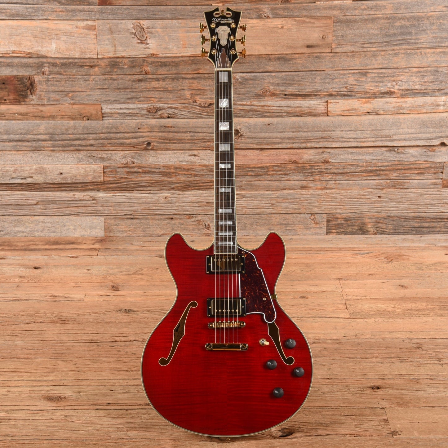 D'Angelico Excel EX-DC Cherry