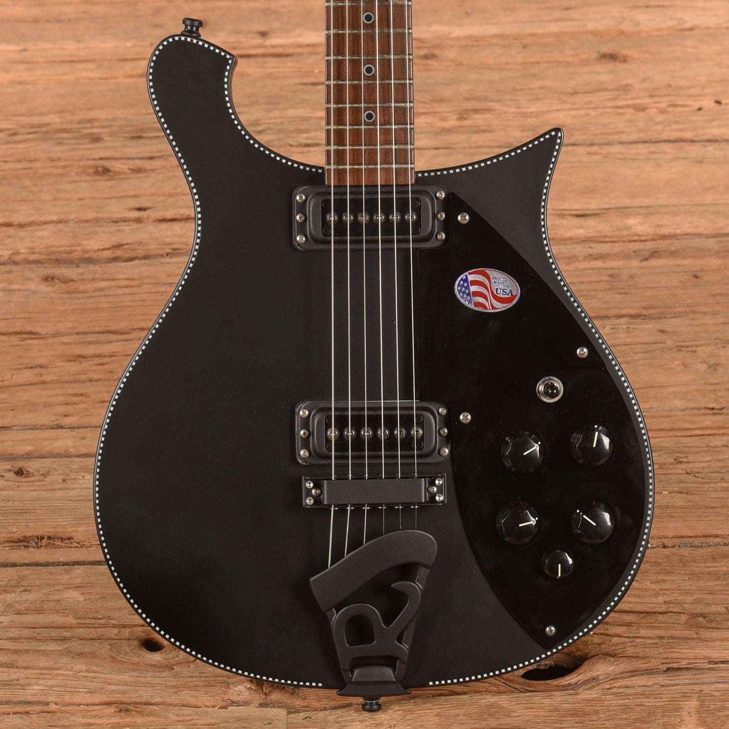 Rickenbacker 620 Noir 2022